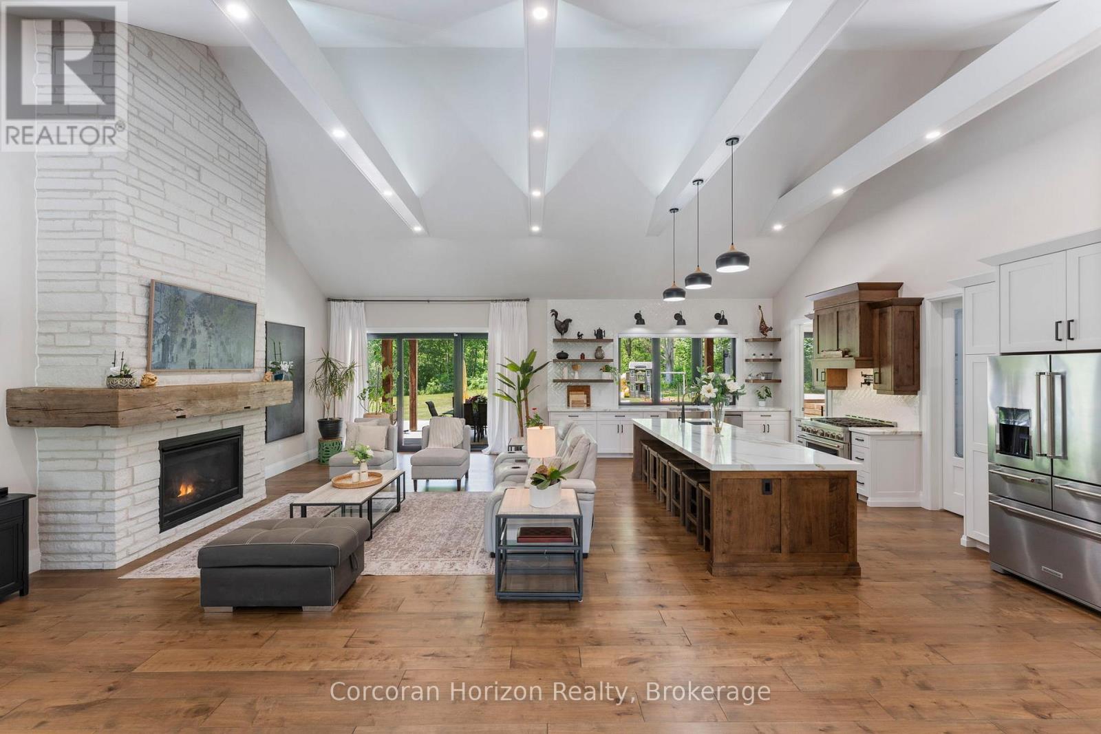 11 Cockshutt Road, Brant, Ontario  N3T 5L6 - Photo 7 - X12343689