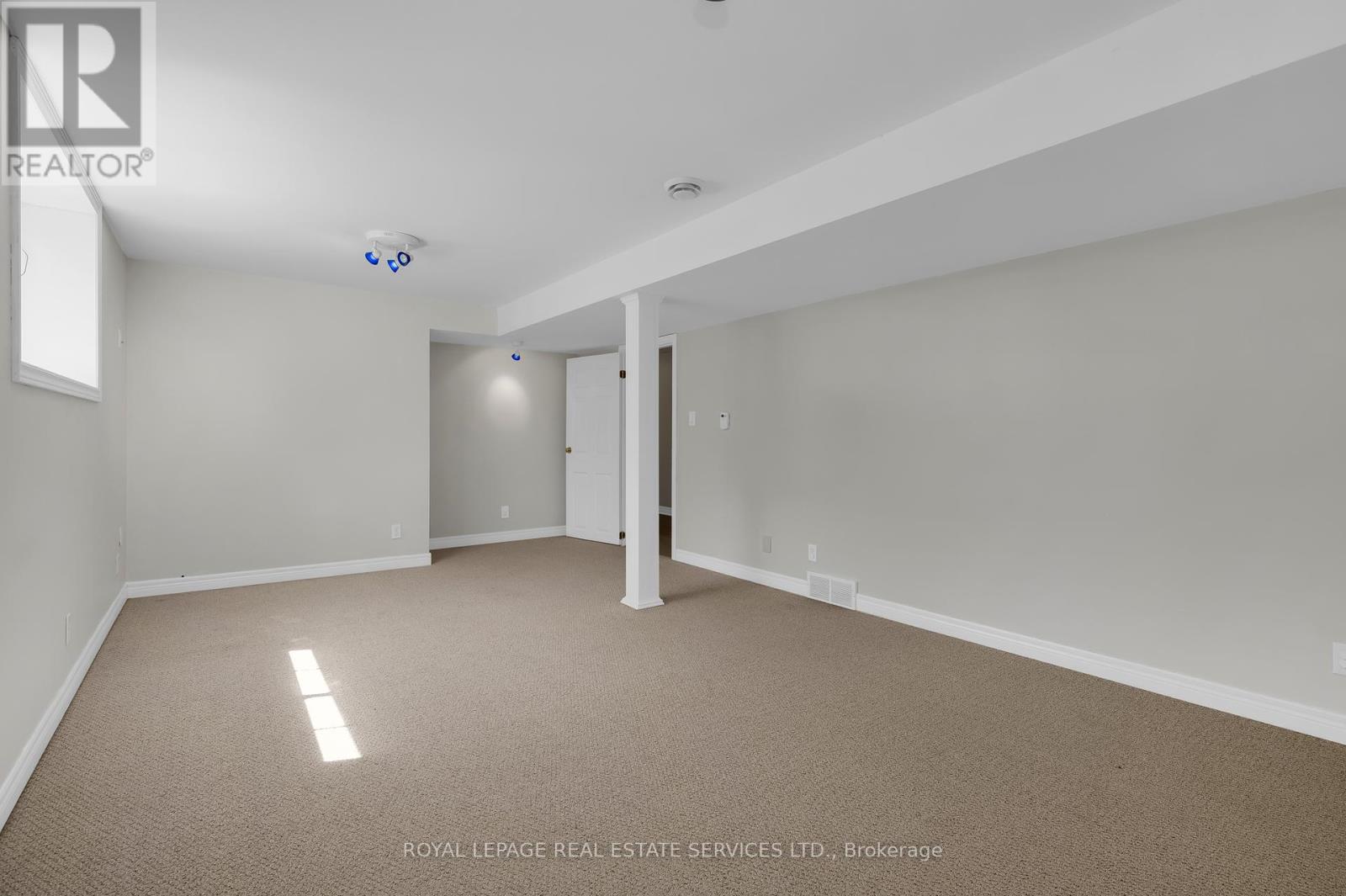 199 Niagara Street, Niagara-On-The-Lake, Ontario L0S 1J0 - Photo 27 - X12375876