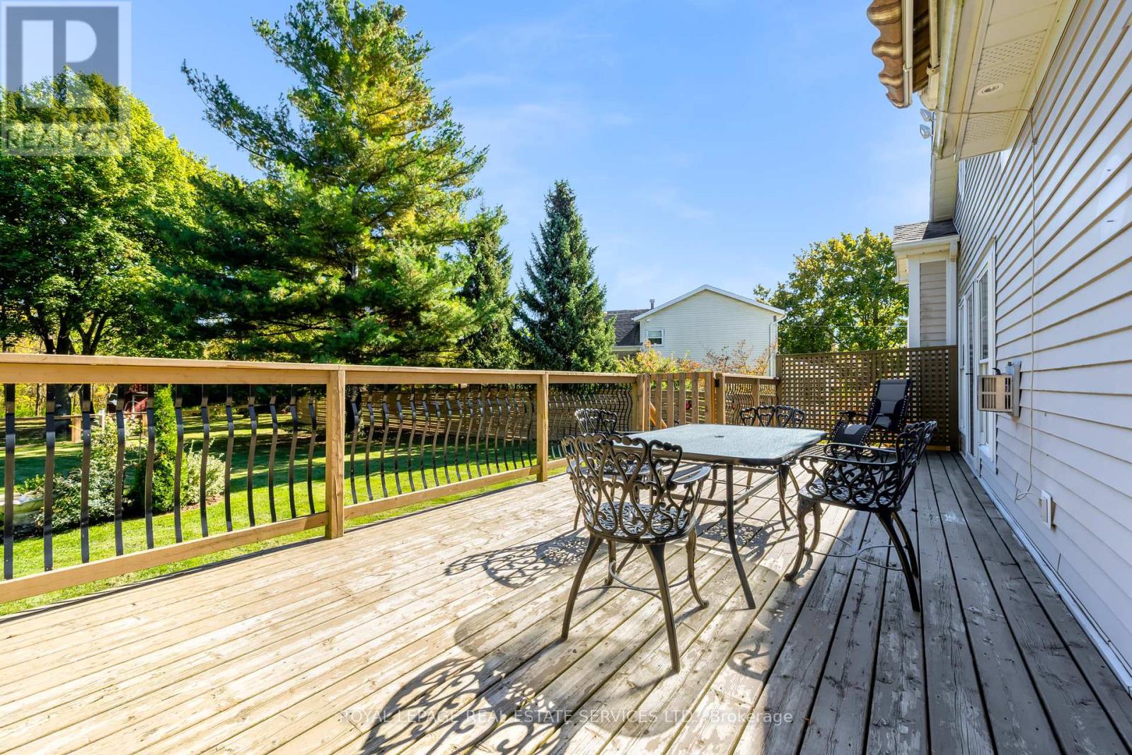 199 Niagara Street, Niagara-On-The-Lake, Ontario L0S 1J0 - Photo 30 - X12375876