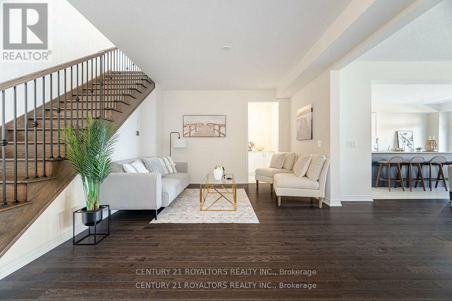 277 Broadacre Drive, Kitchener, Ontario  N2R 0S6 - Photo 6 - X12450500