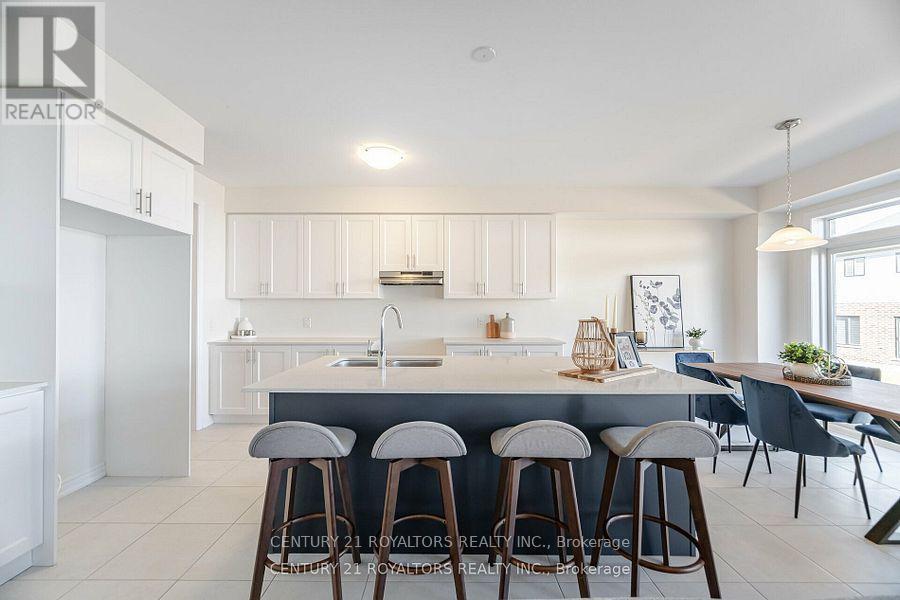 277 Broadacre Drive, Kitchener, Ontario  N2R 0S6 - Photo 15 - X12450500