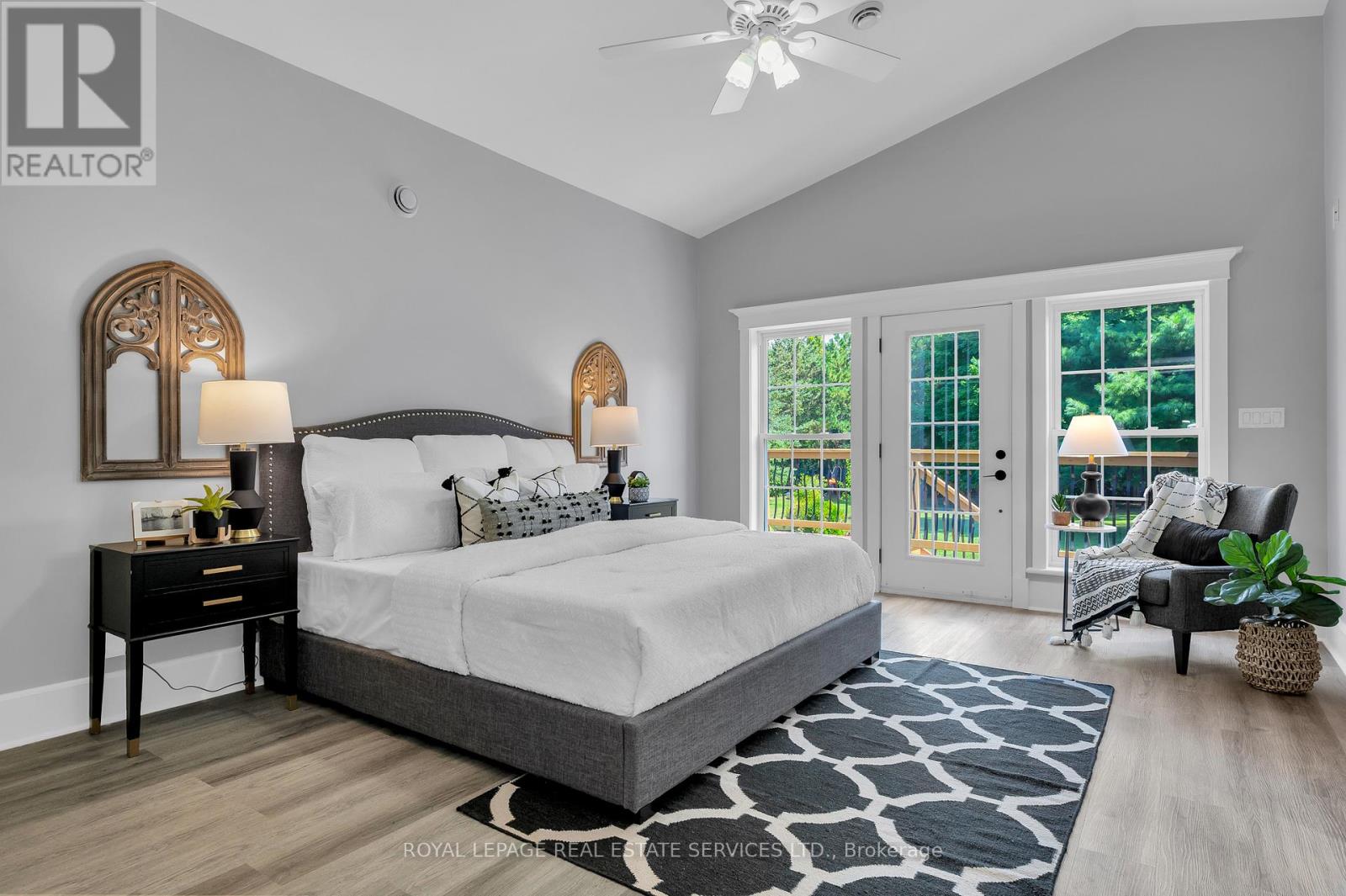 199 Niagara Street, Niagara-On-The-Lake, Ontario L0S 1J0 - Photo 12 - X12375876