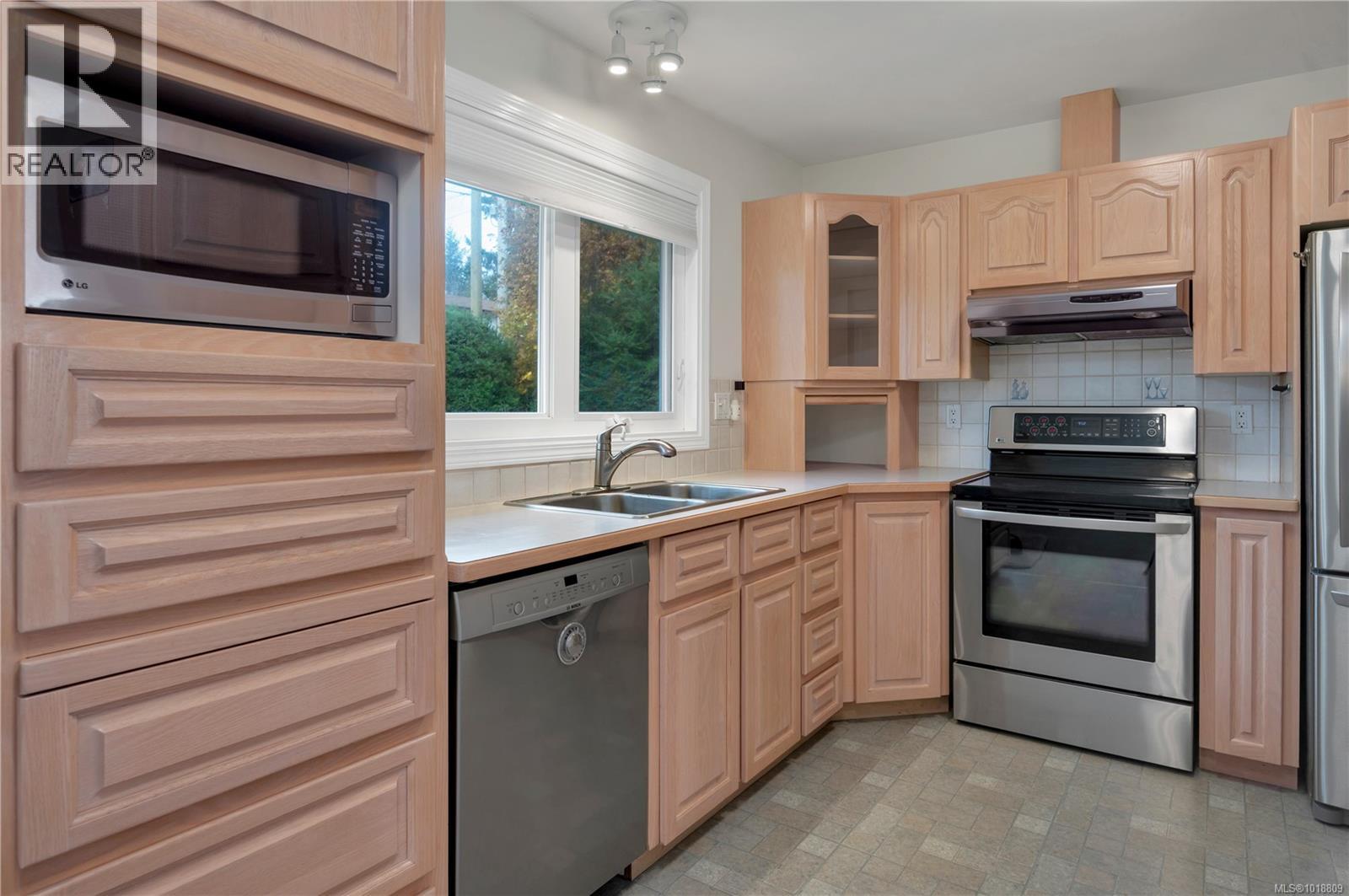 774 Ash St, Campbell River, British Columbia  V9W 8A7 - Photo 10 - 1018809