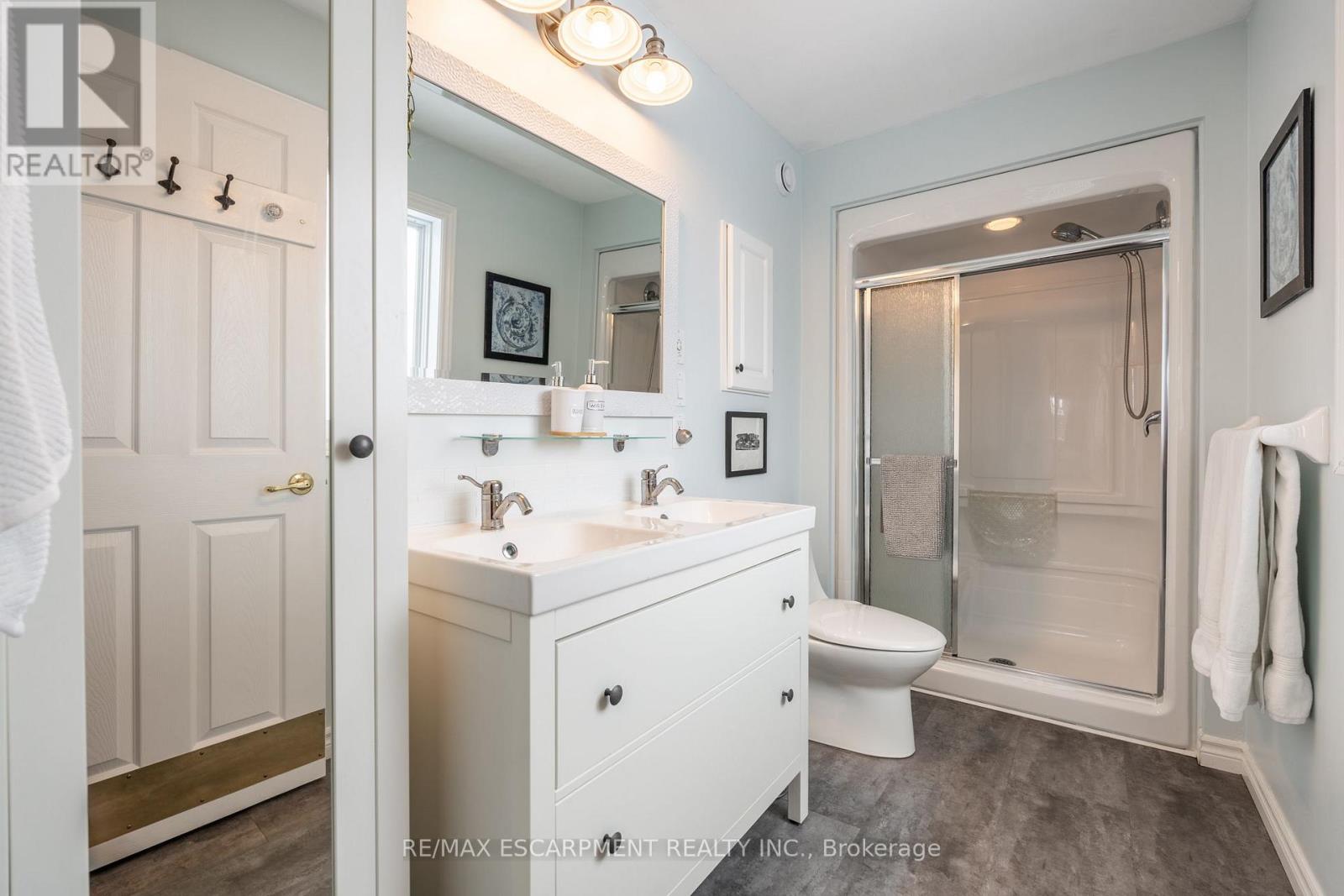 136 Glenariff Drive, Hamilton, Ontario  L8B 1A5 - Photo 26 - X12509796