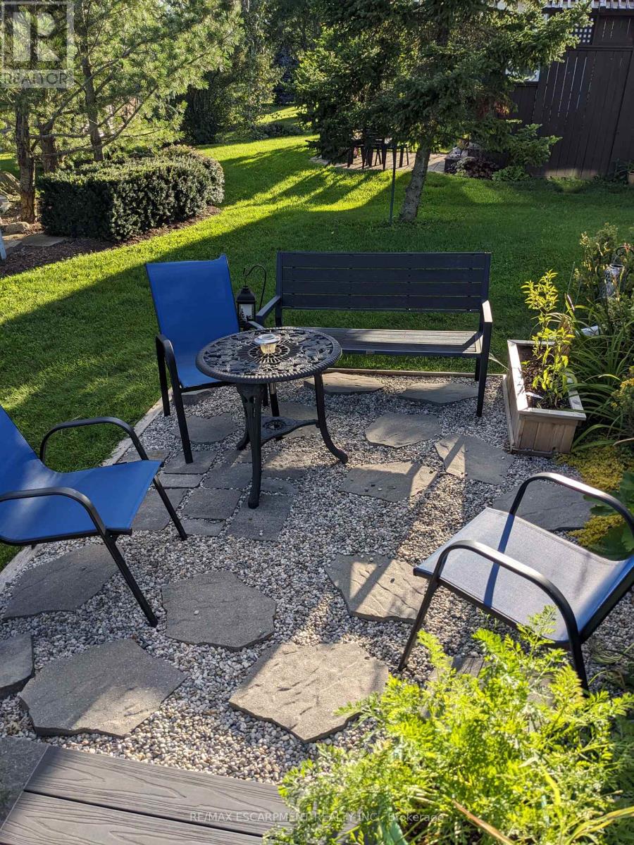 136 Glenariff Drive, Hamilton, Ontario  L8B 1A5 - Photo 38 - X12509796