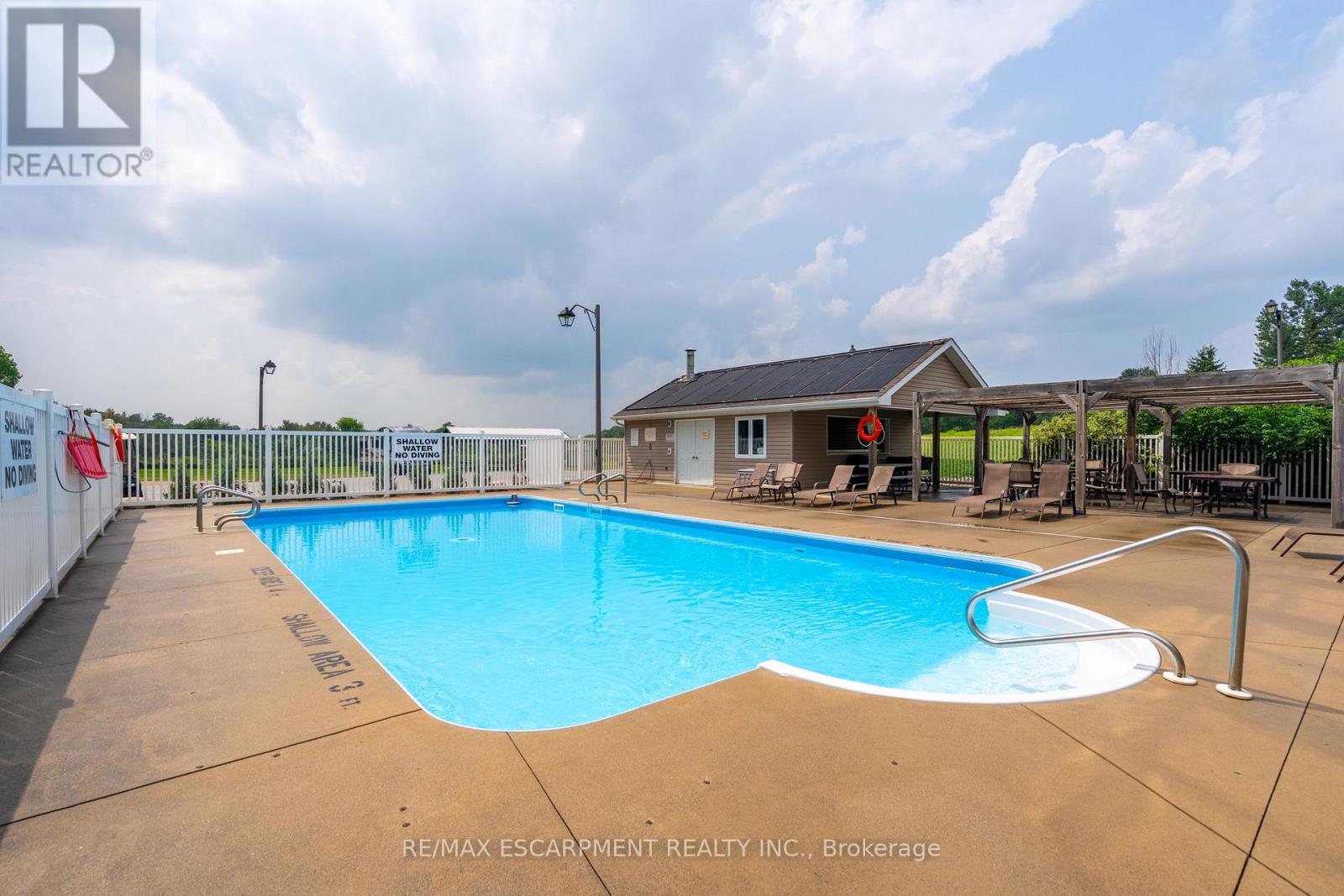 136 Glenariff Drive, Hamilton, Ontario  L8B 1A5 - Photo 44 - X12509796