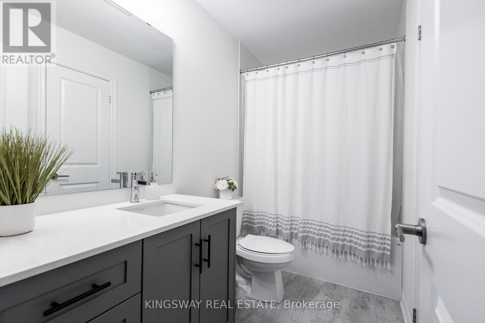 17 - 100 Hollywood Court, Cambridge, Ontario  N1R 8J8 - Photo 11 - X12509866