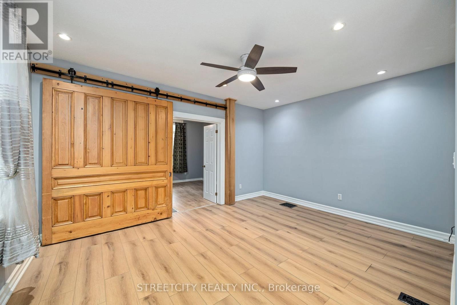 840 Queens Avenue, London East, Ontario  N5W 3H6 - Photo 12 - X12509884