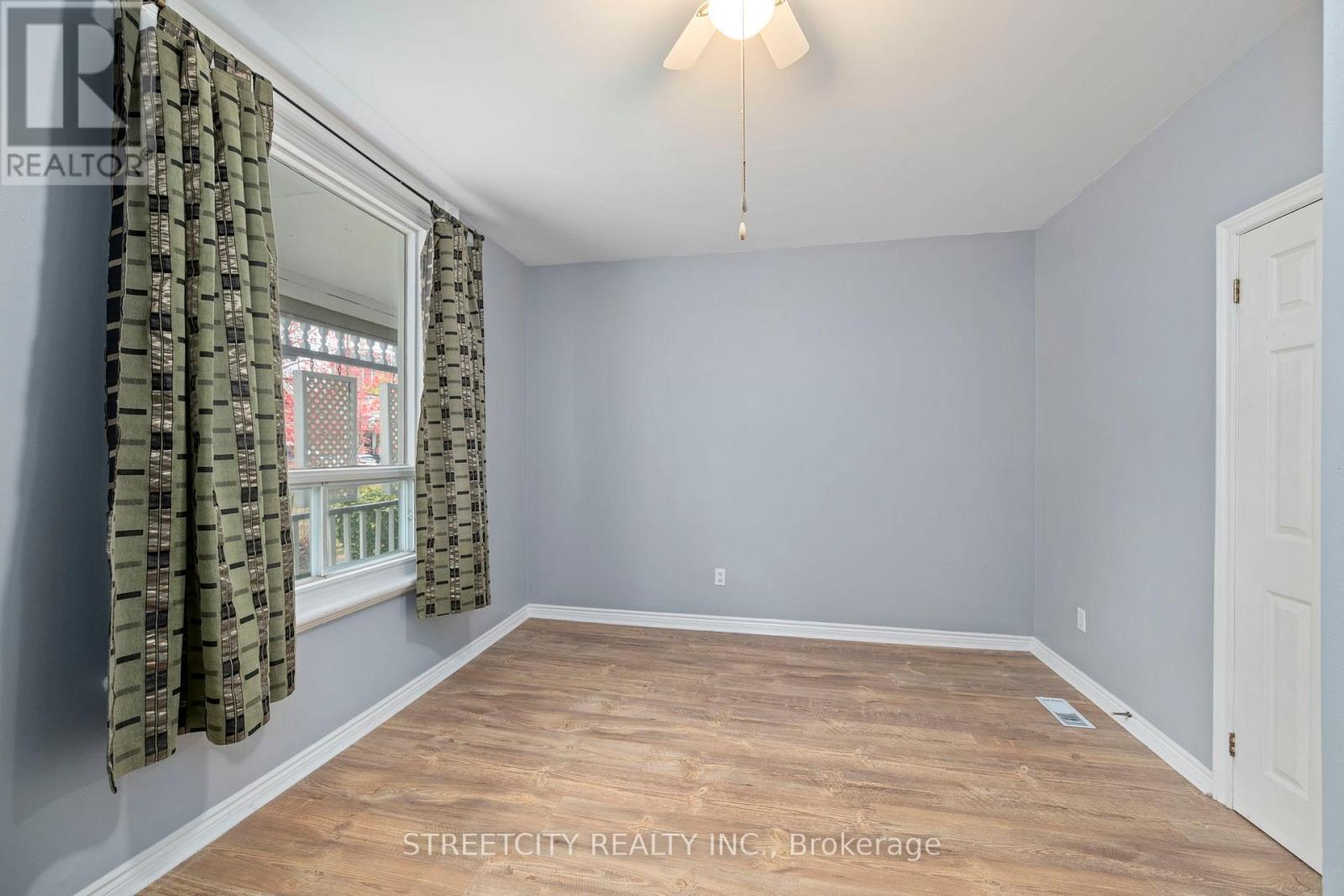 840 Queens Avenue, London East, Ontario  N5W 3H6 - Photo 14 - X12509884