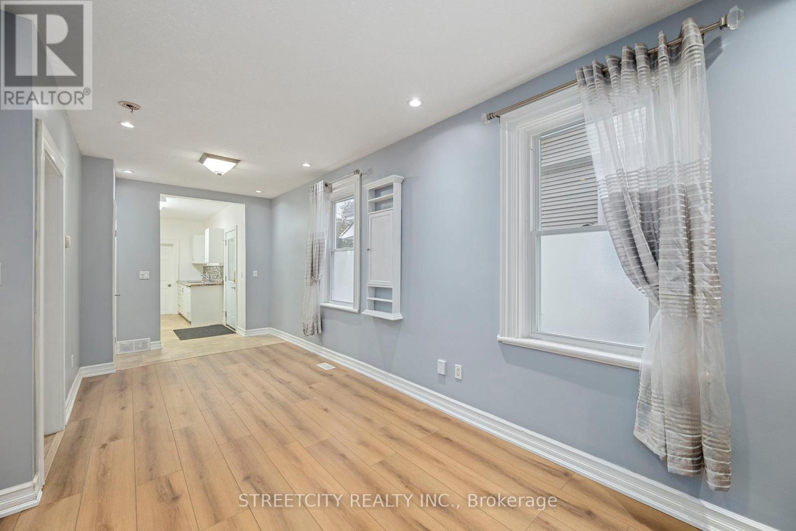 840 Queens Avenue, London East, Ontario  N5W 3H6 - Photo 9 - X12509884