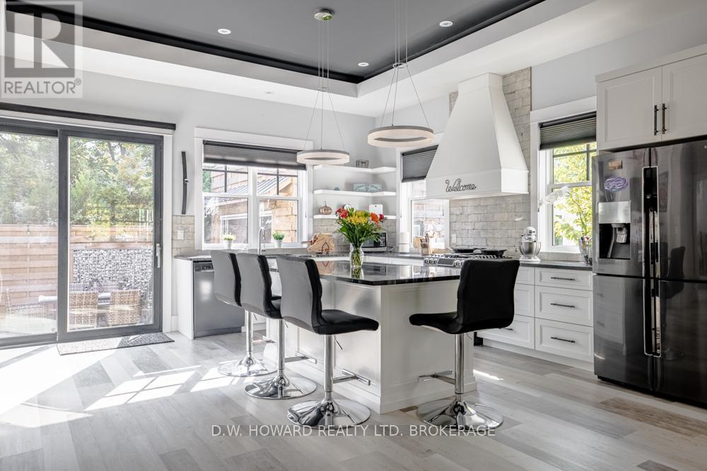 244 Cherry Hill Boulevard, Fort Erie, Ontario  L0S 1B0 - Photo 14 - X12392446