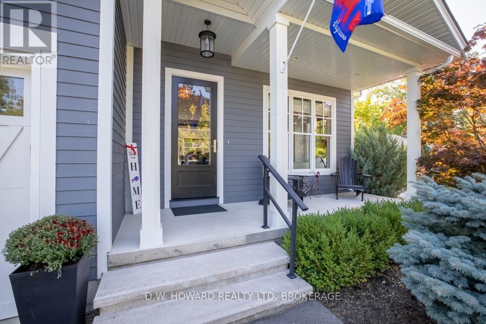 244 Cherry Hill Boulevard, Fort Erie, Ontario  L0S 1B0 - Photo 3 - X12392446