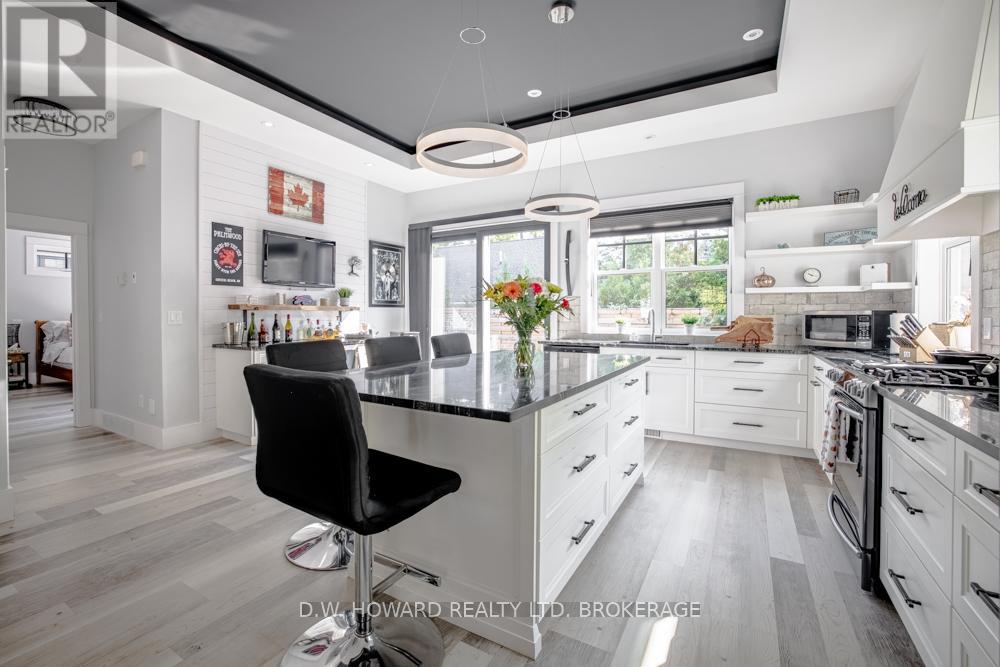 244 Cherry Hill Boulevard, Fort Erie, Ontario  L0S 1B0 - Photo 13 - X12392446