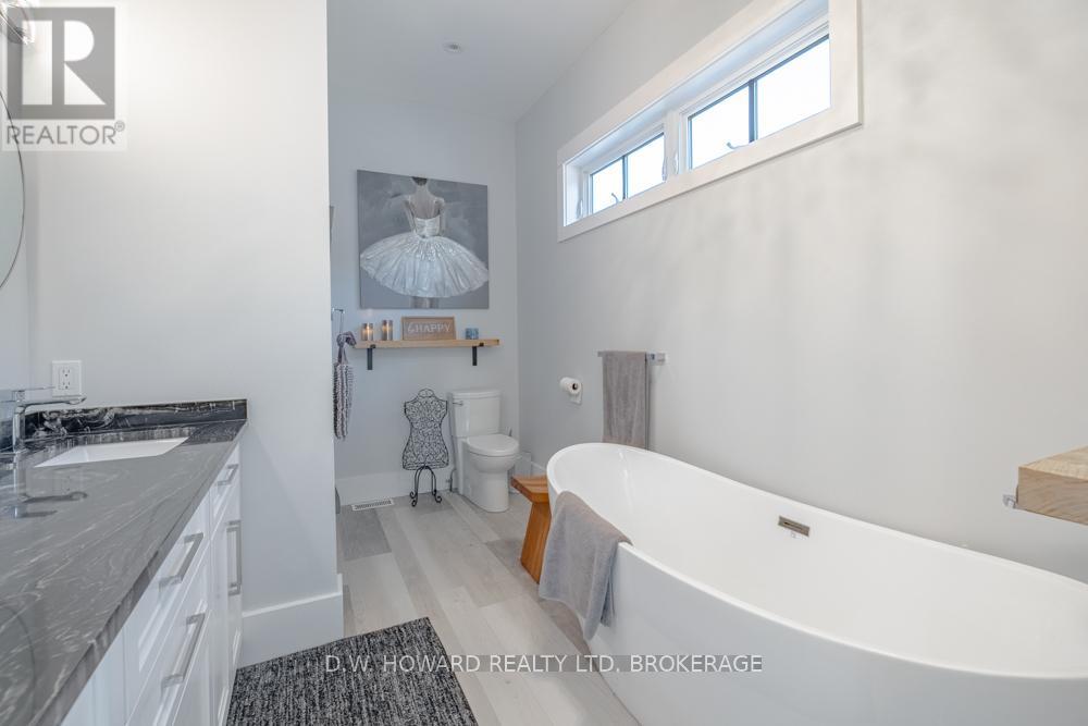 244 Cherry Hill Boulevard, Fort Erie, Ontario  L0S 1B0 - Photo 21 - X12392446