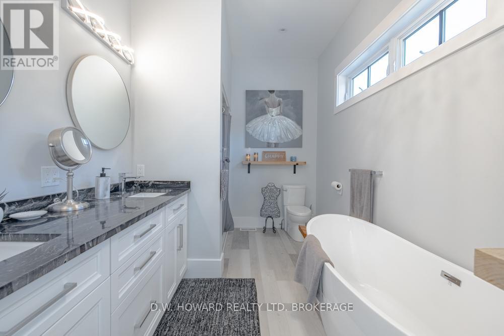 244 Cherry Hill Boulevard, Fort Erie, Ontario  L0S 1B0 - Photo 22 - X12392446