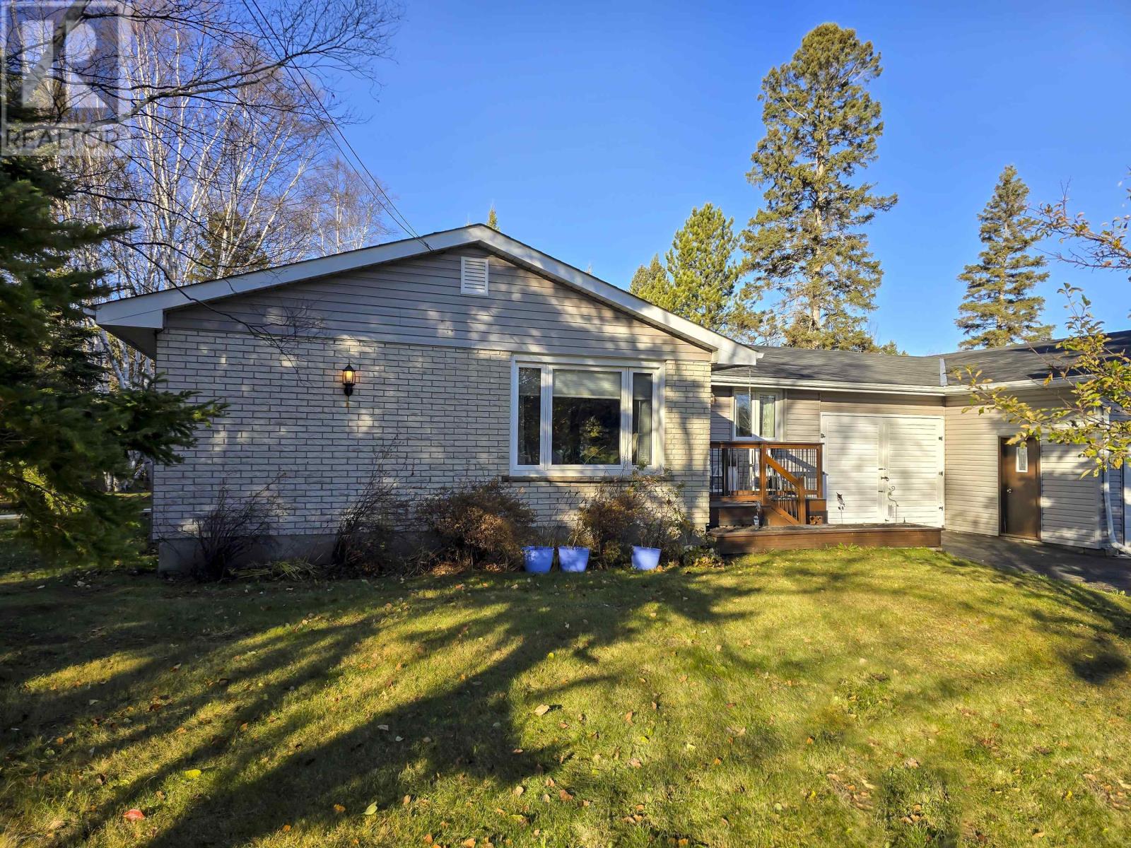 39 Mclean Ave, Murillo, Ontario  P7K 0W6 - Photo 2 - TB253394