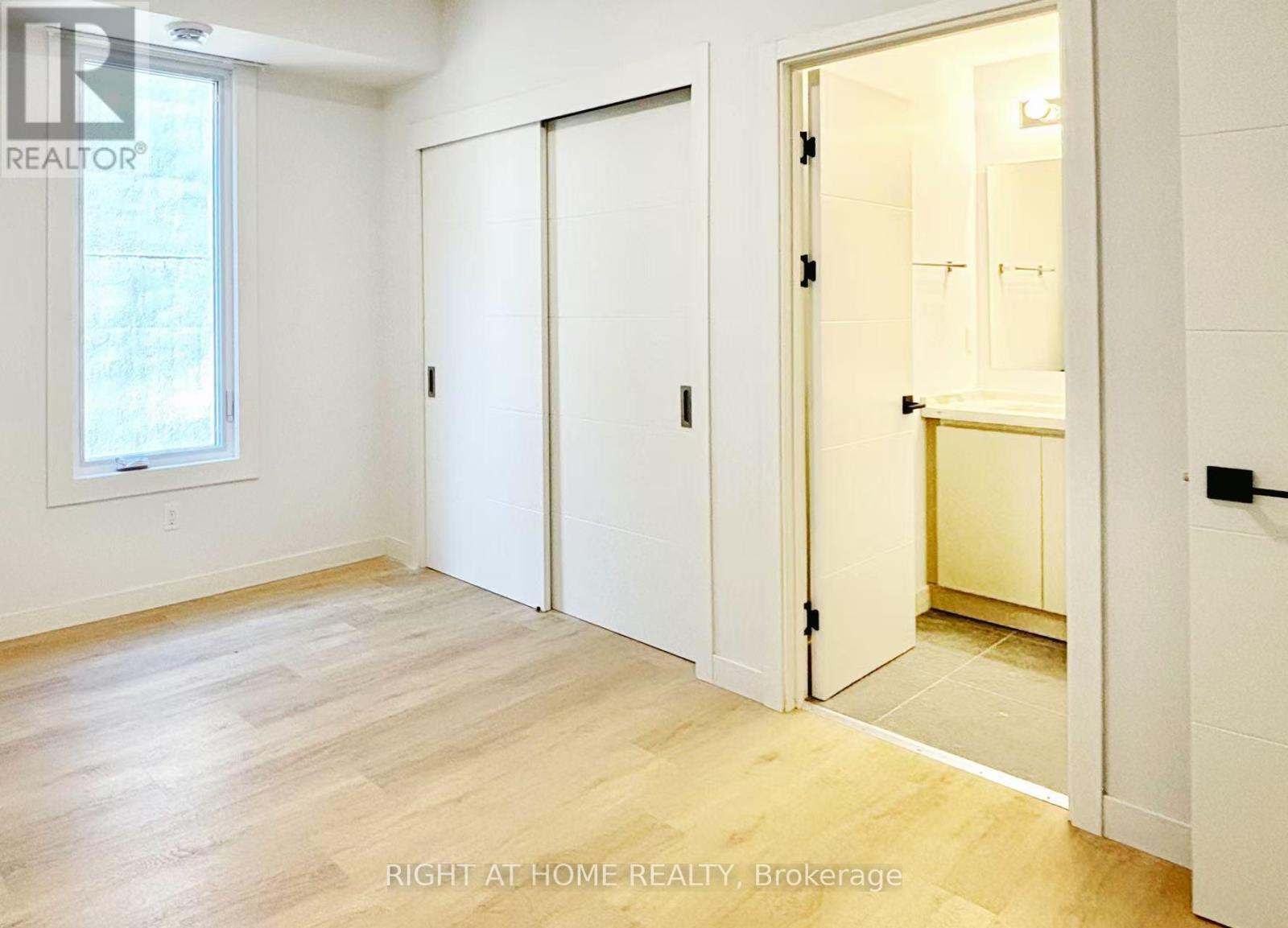 201 - 135 Sweetland Avenue, Ottawa, Ontario  K1N 7V1 - Photo 10 - X12509936