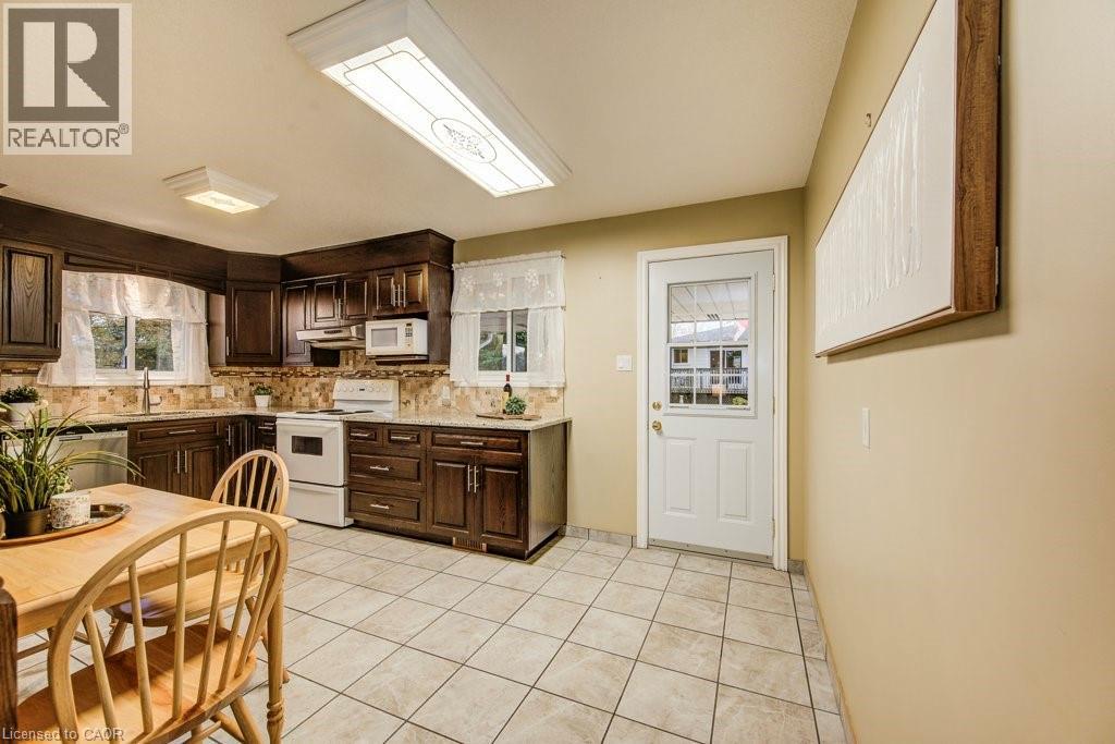 58 Victoria Street, New Hamburg, Ontario  N3A 1V7 - Photo 11 - 40785294