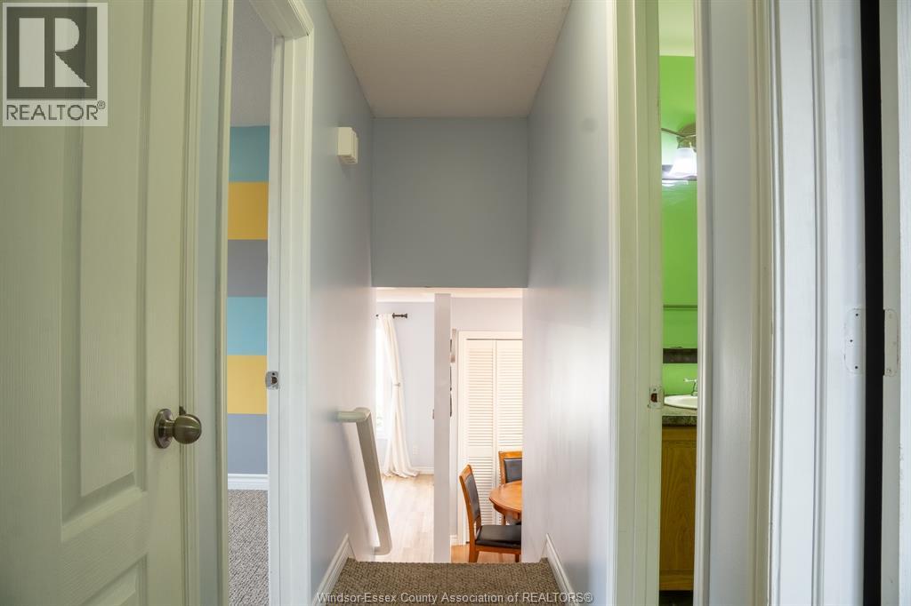 56 Quail Ridge Crescent, London, Ontario N5W 5T6 - Photo 8 - 25028016