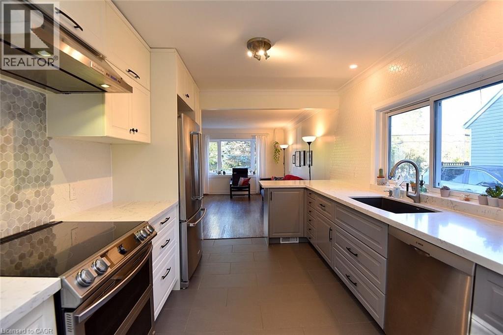 86 Mercer Street, Hamilton, Ontario  L9H 2N6 - Photo 12 - 40780947