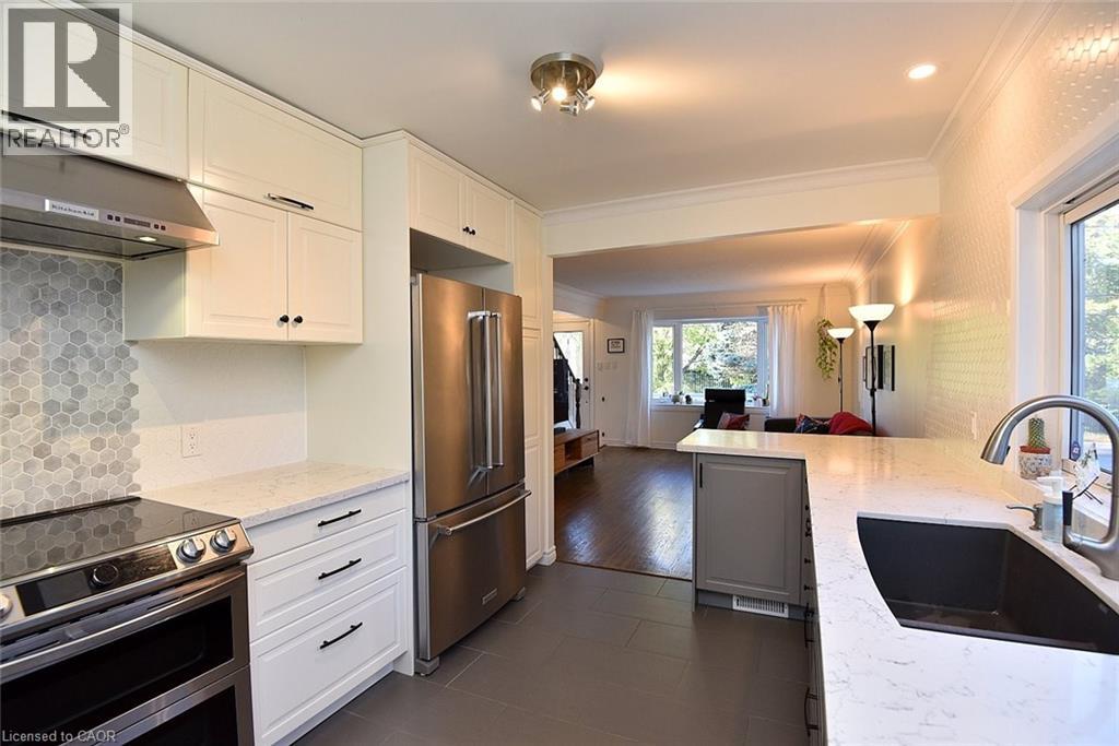 86 Mercer Street, Hamilton, Ontario  L9H 2N6 - Photo 11 - 40780947