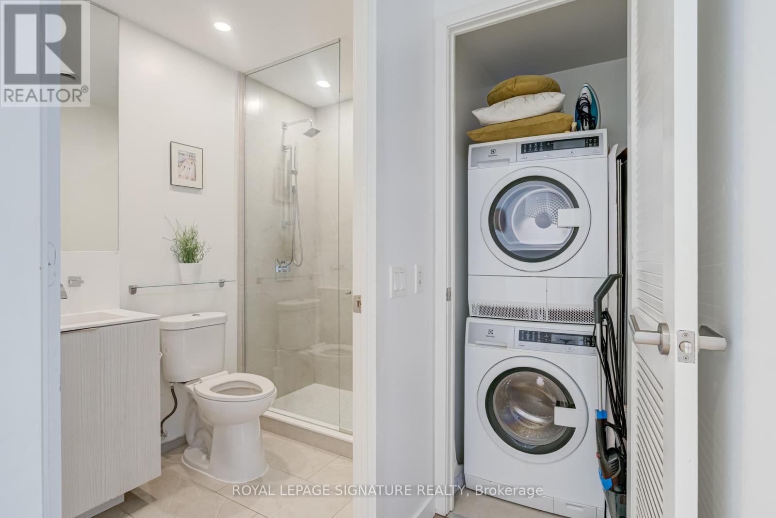 224 - 12 Bonnycastle Street, Toronto, Ontario M5A 0C8 - Photo 34 - C12509974