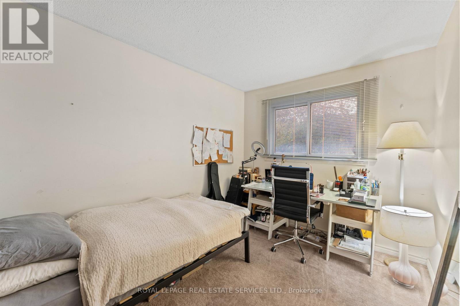 19 Hollyberry Trail, Toronto, Ontario  M2H 2N9 - Photo 29 - C12510044