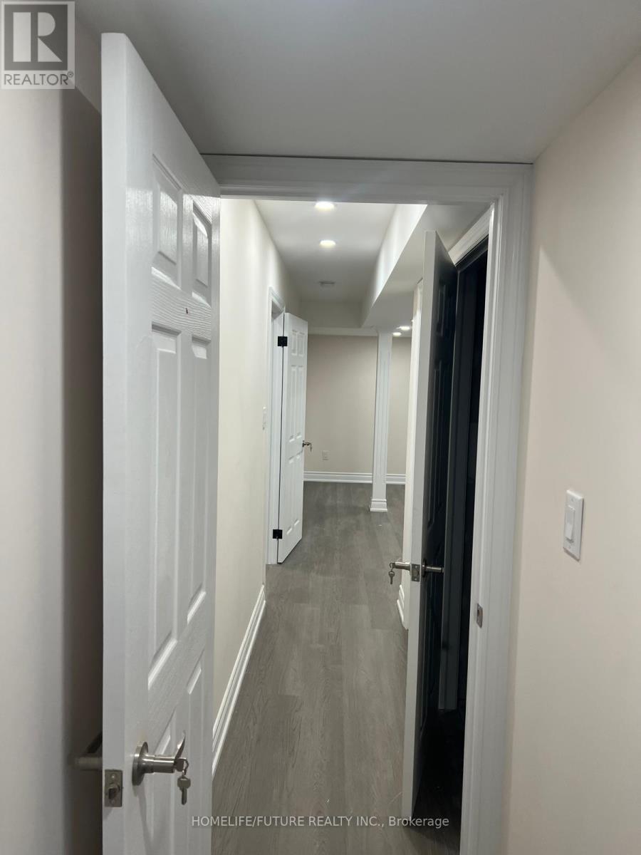 BSMT UNIT 1 - 17 MICKLEFIELD AVENUE, Whitby, Ontario