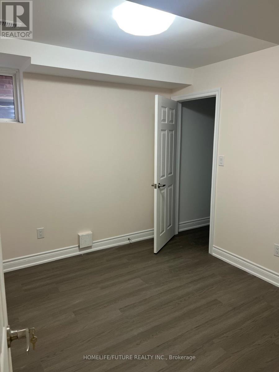 Bsmt Unit 1 - 17 Micklefield Avenue, Whitby, Ontario L1P 0C2 - Photo 5 - E12509906