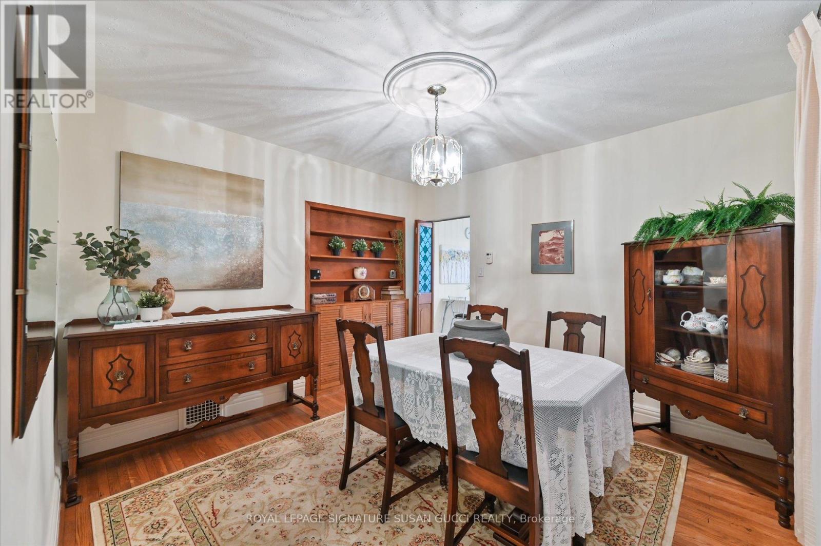 313 Gowan Avenue, Toronto, Ontario M4J 2K7 - Photo 13 - E12509918