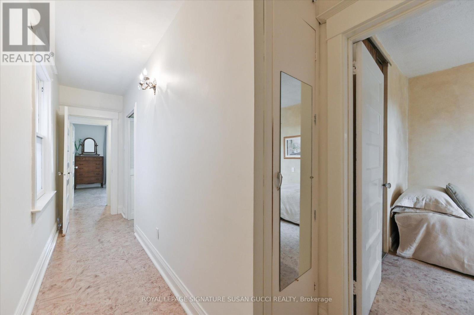 313 Gowan Avenue, Toronto, Ontario M4J 2K7 - Photo 19 - E12509918