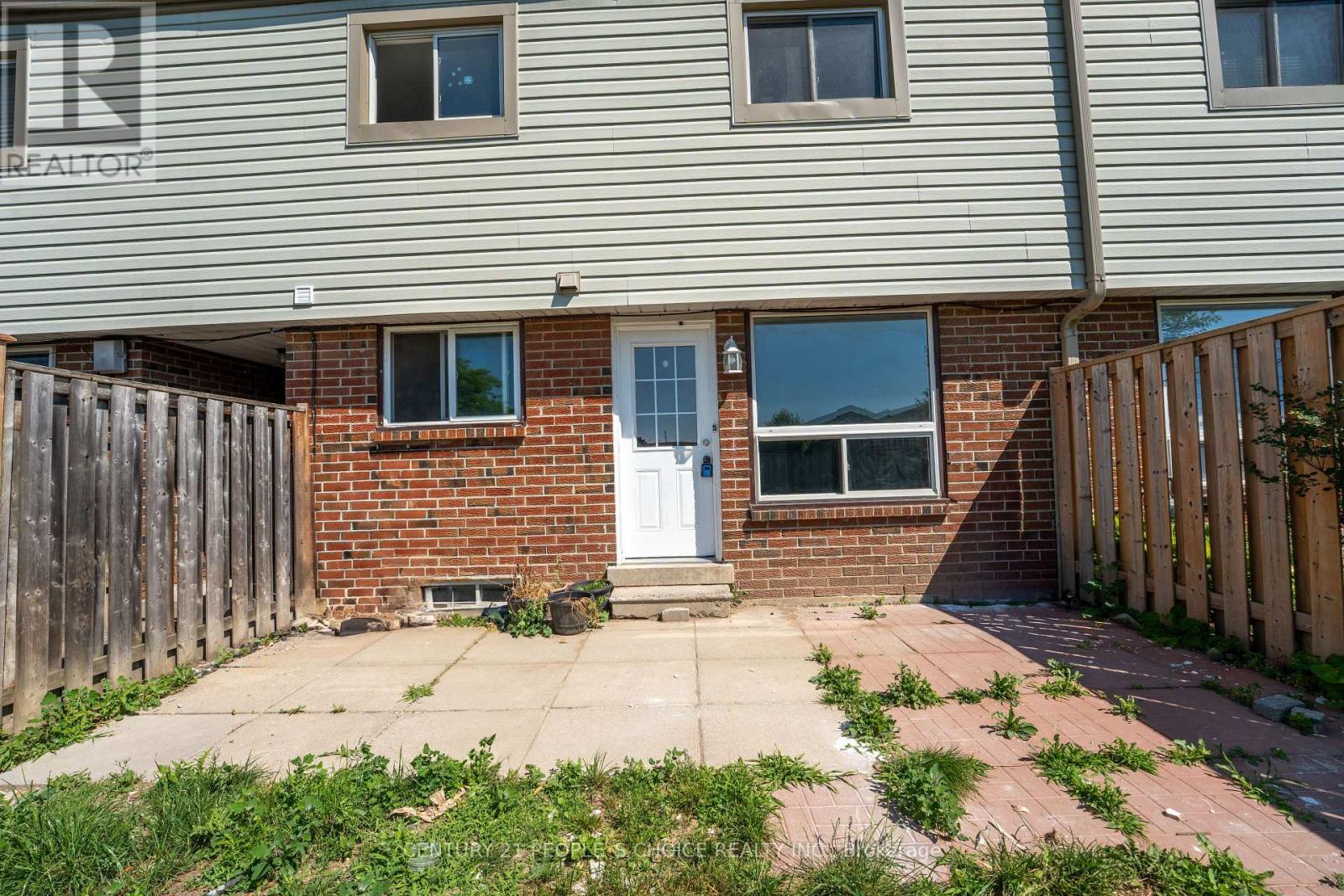 35 - 120 Nonquon Road, Oshawa, Ontario L1G 7E6 - Photo 2 - E12509920