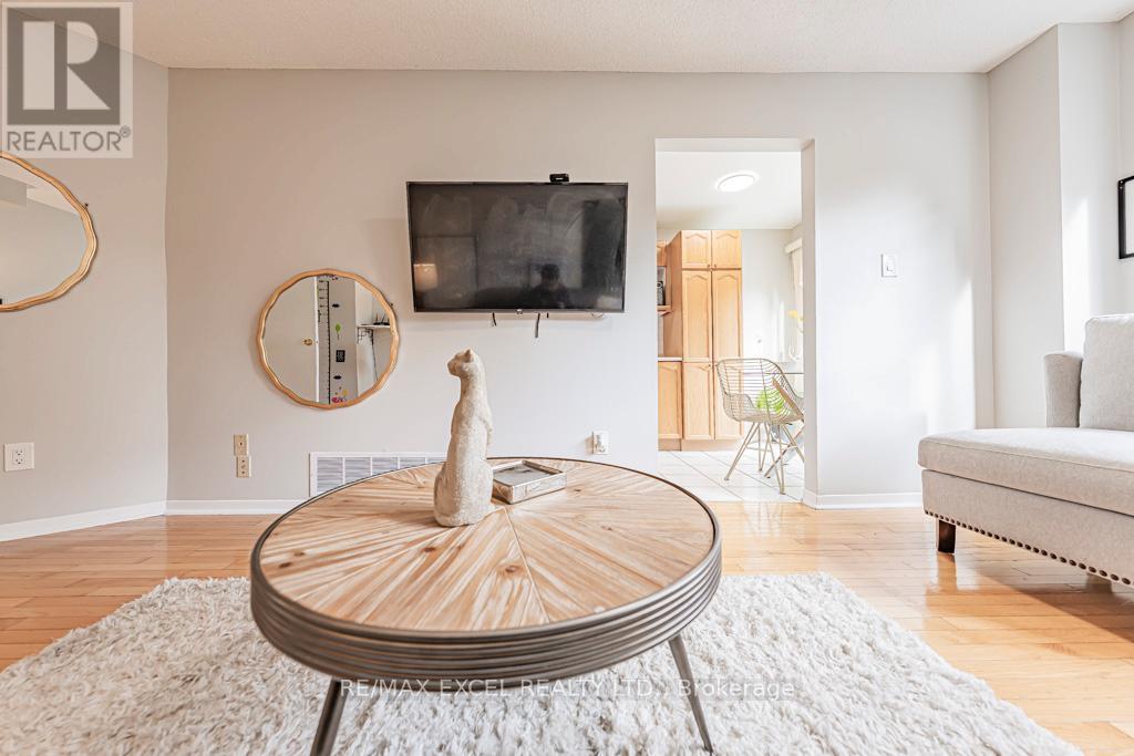 21 Brimstone Crescent, Toronto, Ontario M1V 3C8 - Photo 16 - E12509988