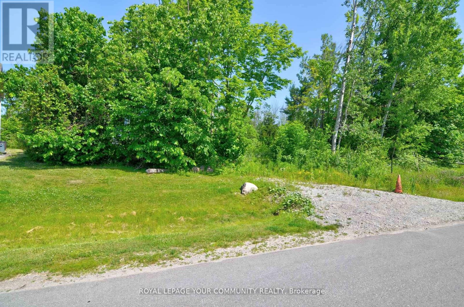 3635 Kimberley Street, Innisfil, Ontario  L9S 2L3 - Photo 5 - N12505304