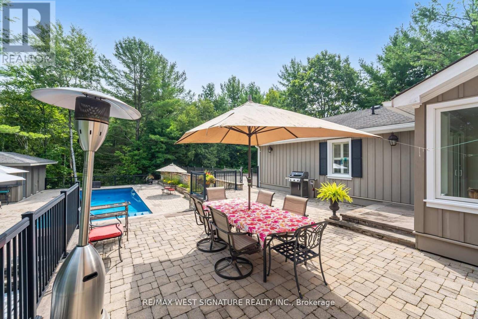 351 Dearbourne Avenue, King, Ontario  L7B 1A3 - Photo 29 - N12509908