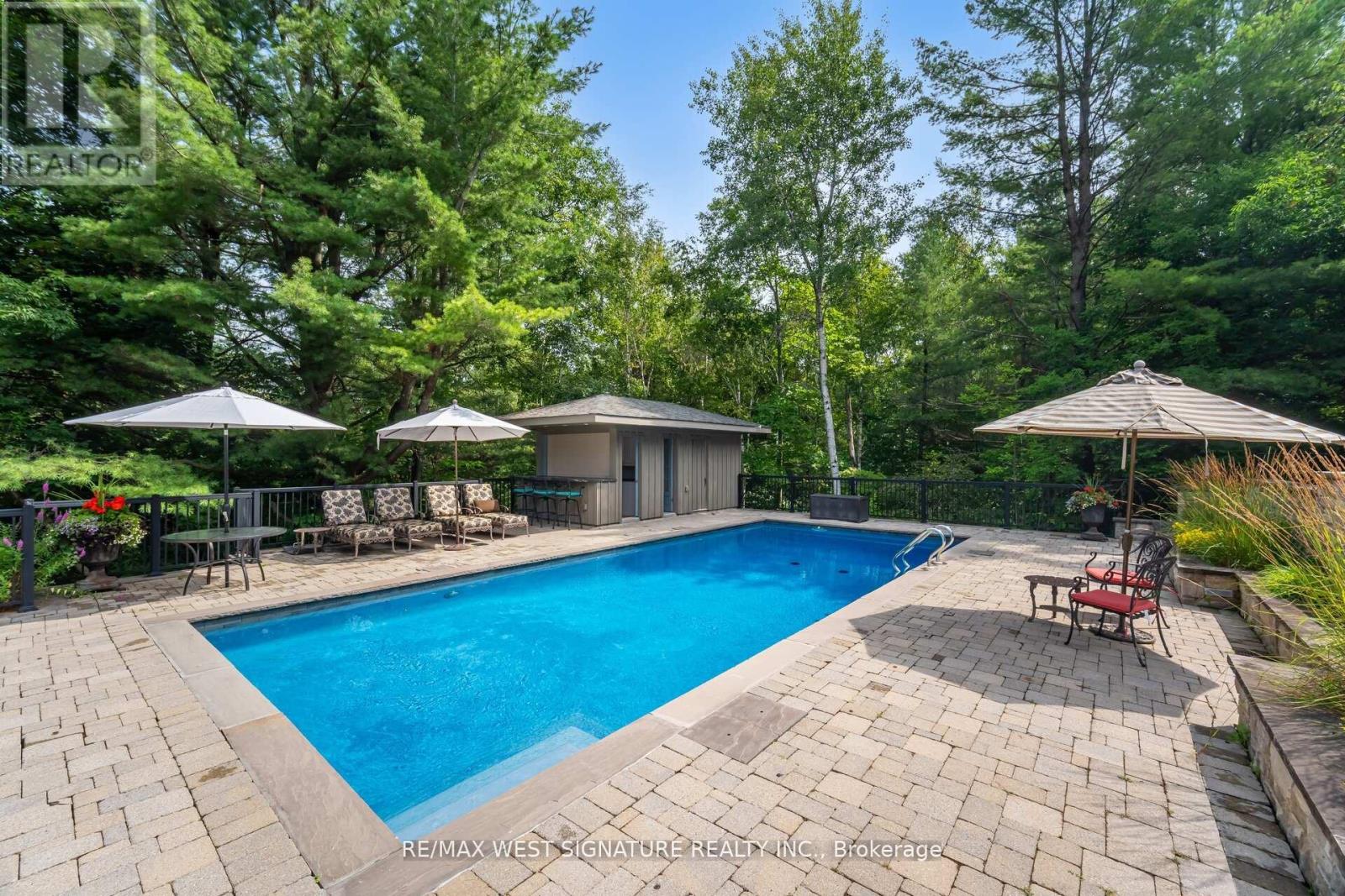 351 Dearbourne Avenue, King, Ontario  L7B 1A3 - Photo 30 - N12509908