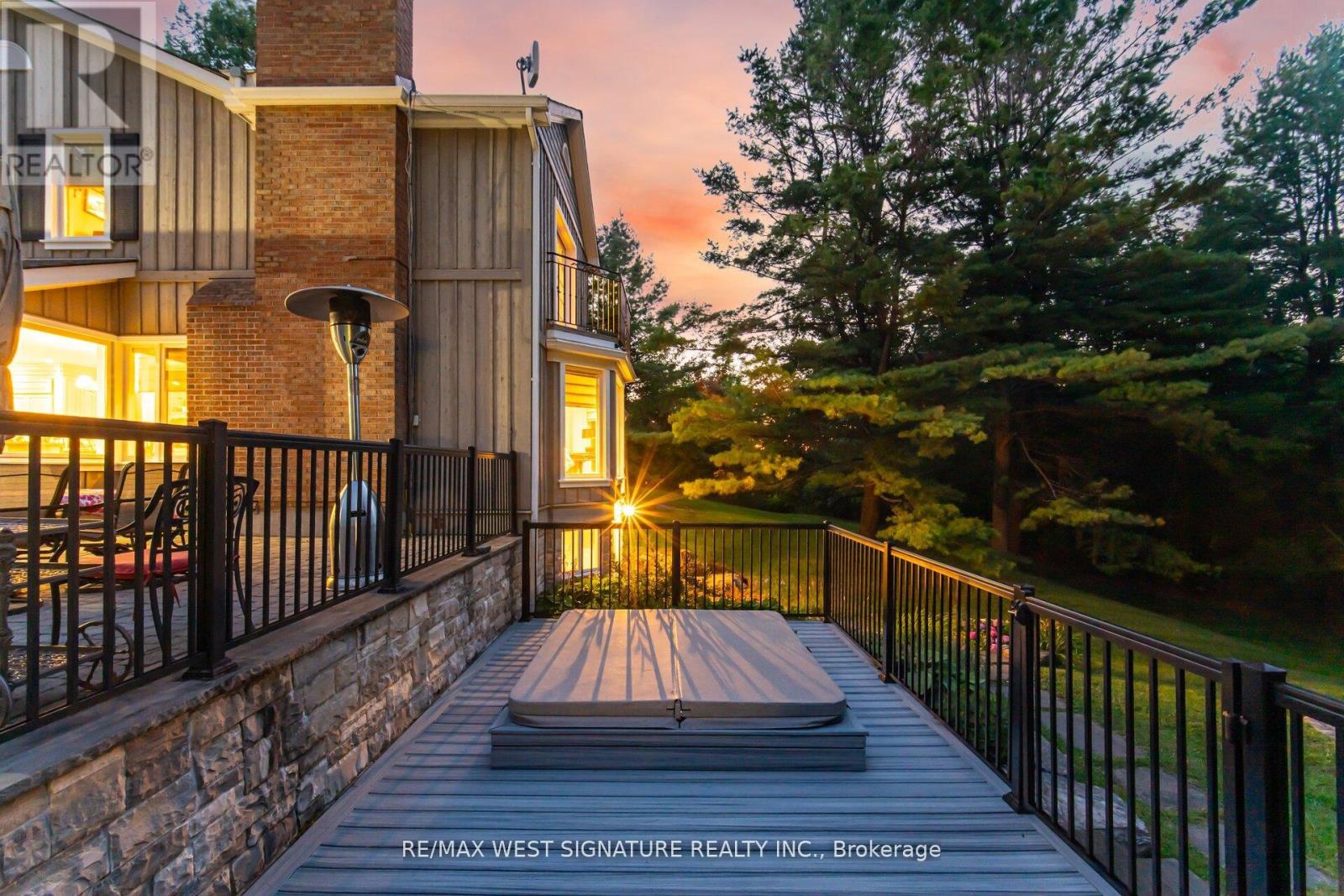 351 Dearbourne Avenue, King, Ontario  L7B 1A3 - Photo 44 - N12509908