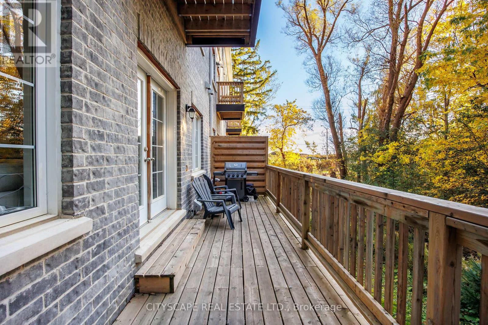 74 Old Bloomington Road, Aurora, Ontario  L4G 0M2 - Photo 17 - N12509938