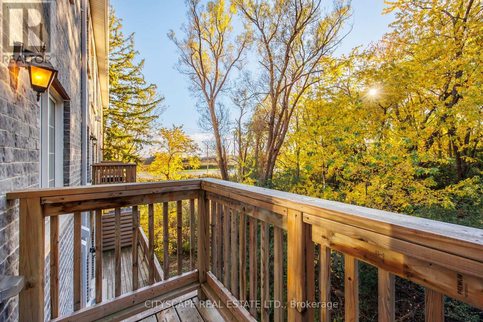 74 Old Bloomington Road, Aurora, Ontario  L4G 0M2 - Photo 26 - N12509938