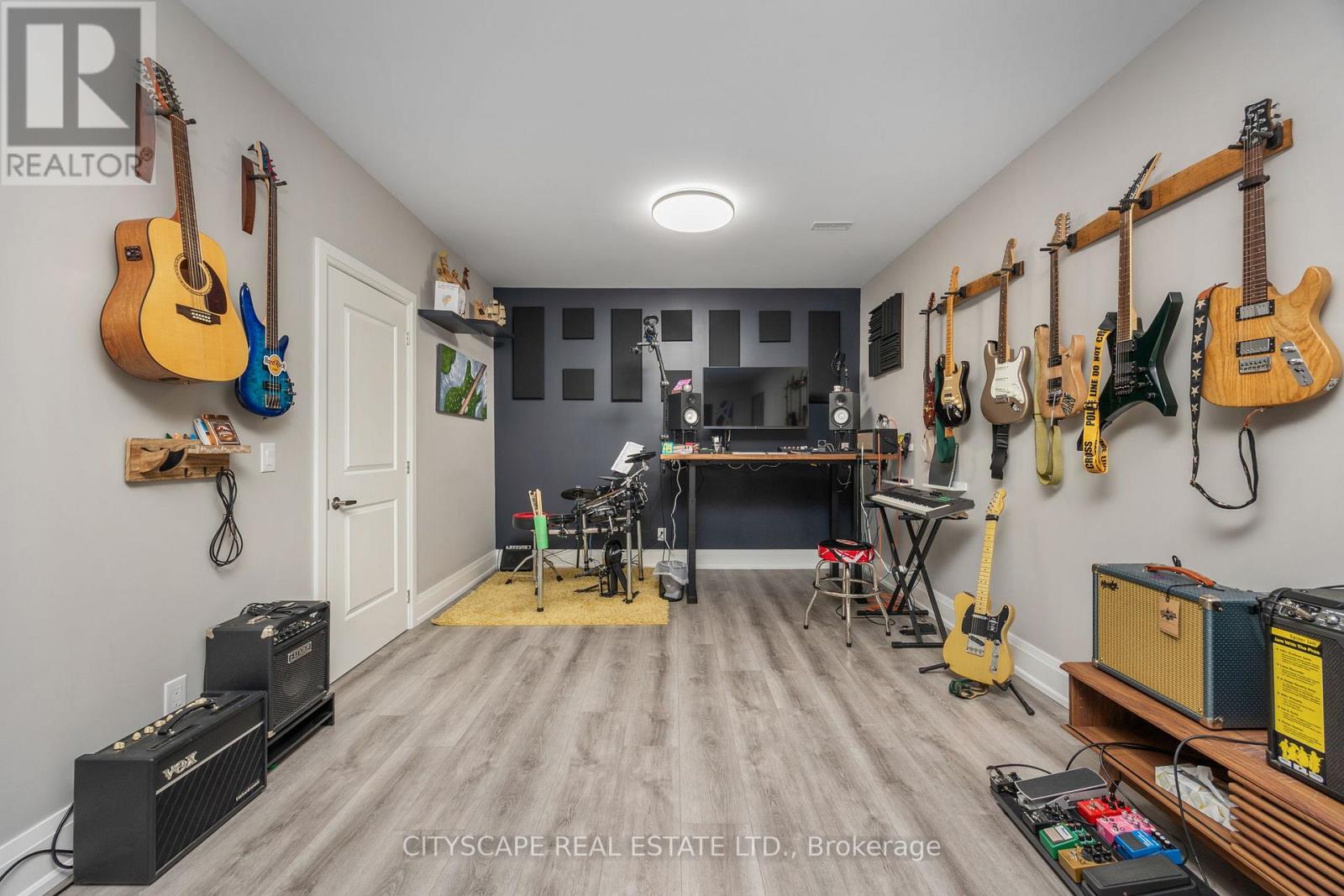 74 Old Bloomington Road, Aurora, Ontario  L4G 0M2 - Photo 39 - N12509938