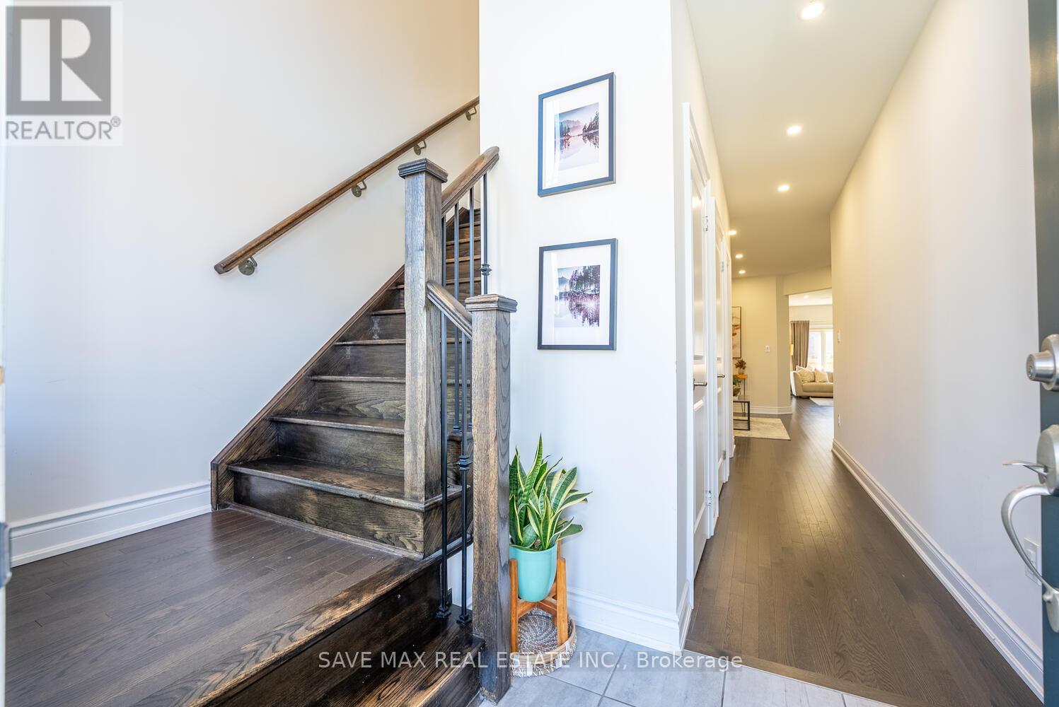 163 Sutherland Avenue, Bradford West Gwillimbury (Bradford), Ontario  L3Z 4H6 - Photo 5 - N12510056