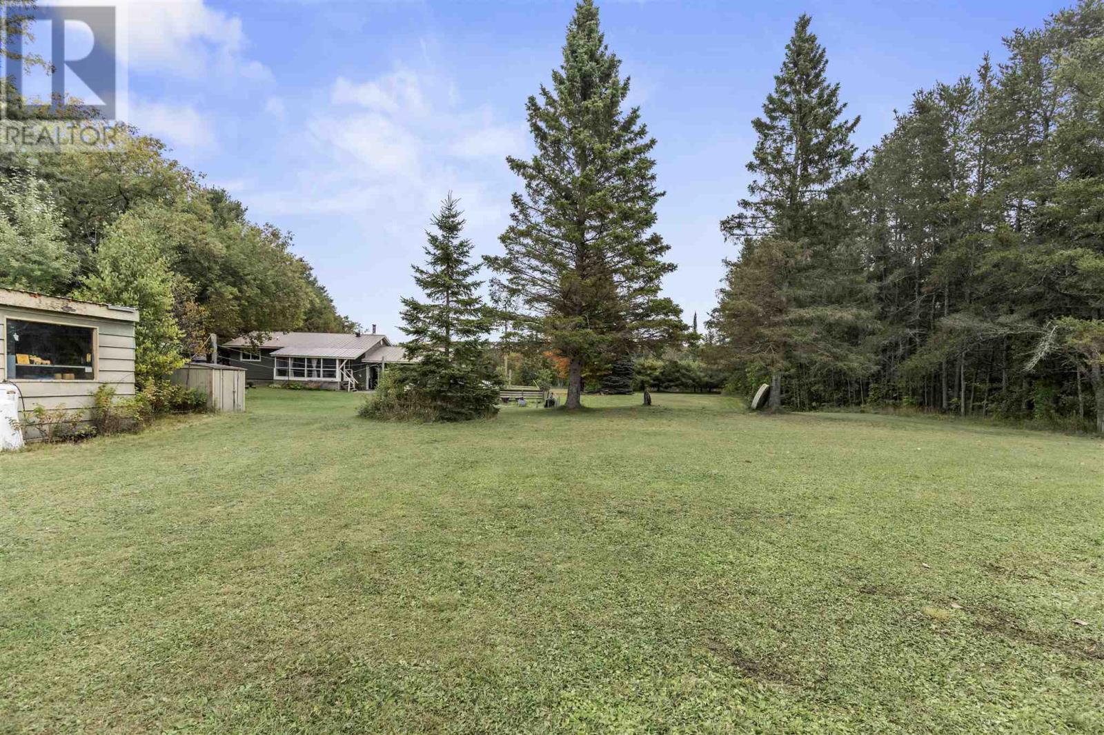 1180 Highway 552 W, Goulais River, Ontario P0S 1E0 - Photo 38 - SM252781