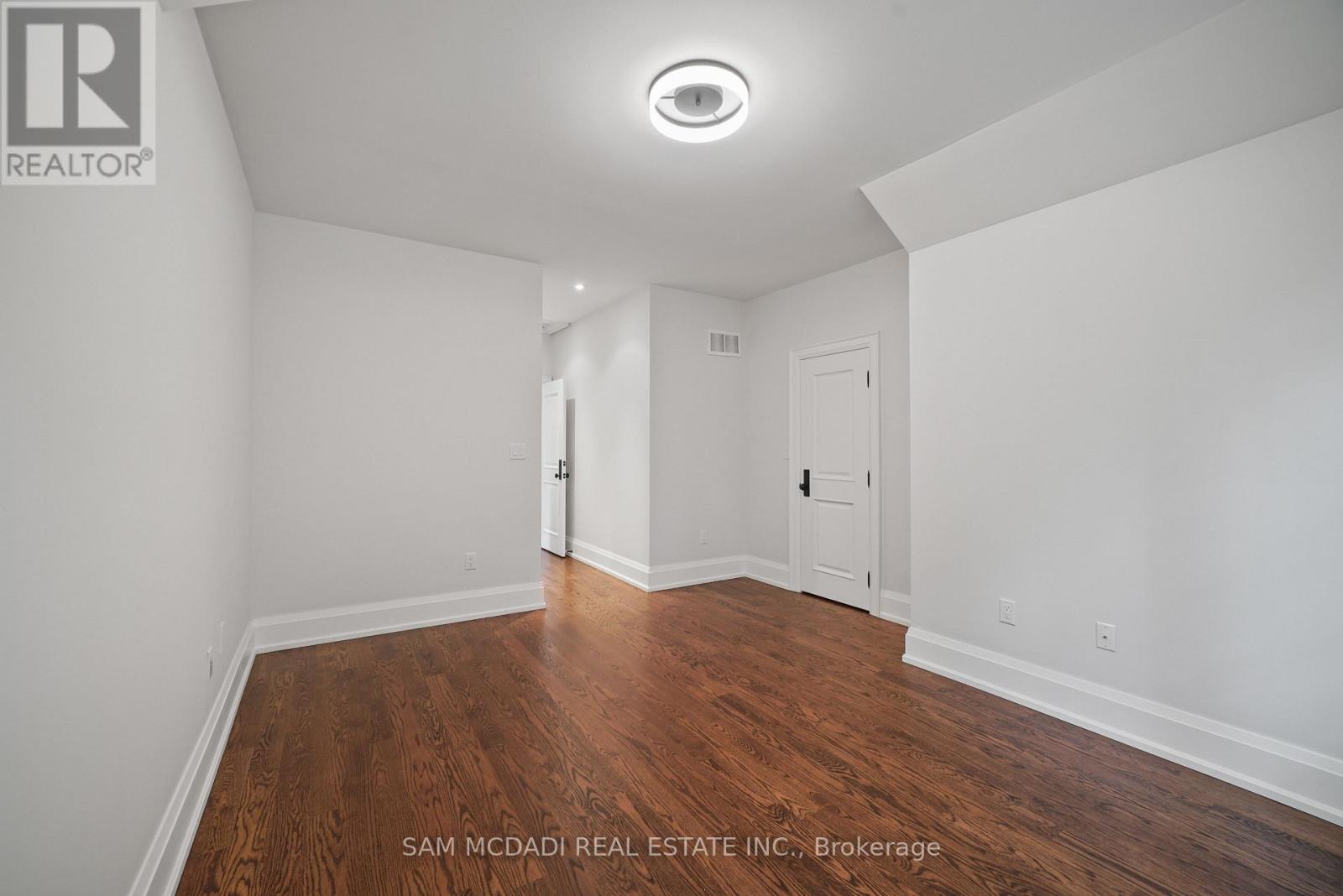 190 Maplewood Road, Mississauga, Ontario  L5G 2M6 - Photo 41 - W12509886