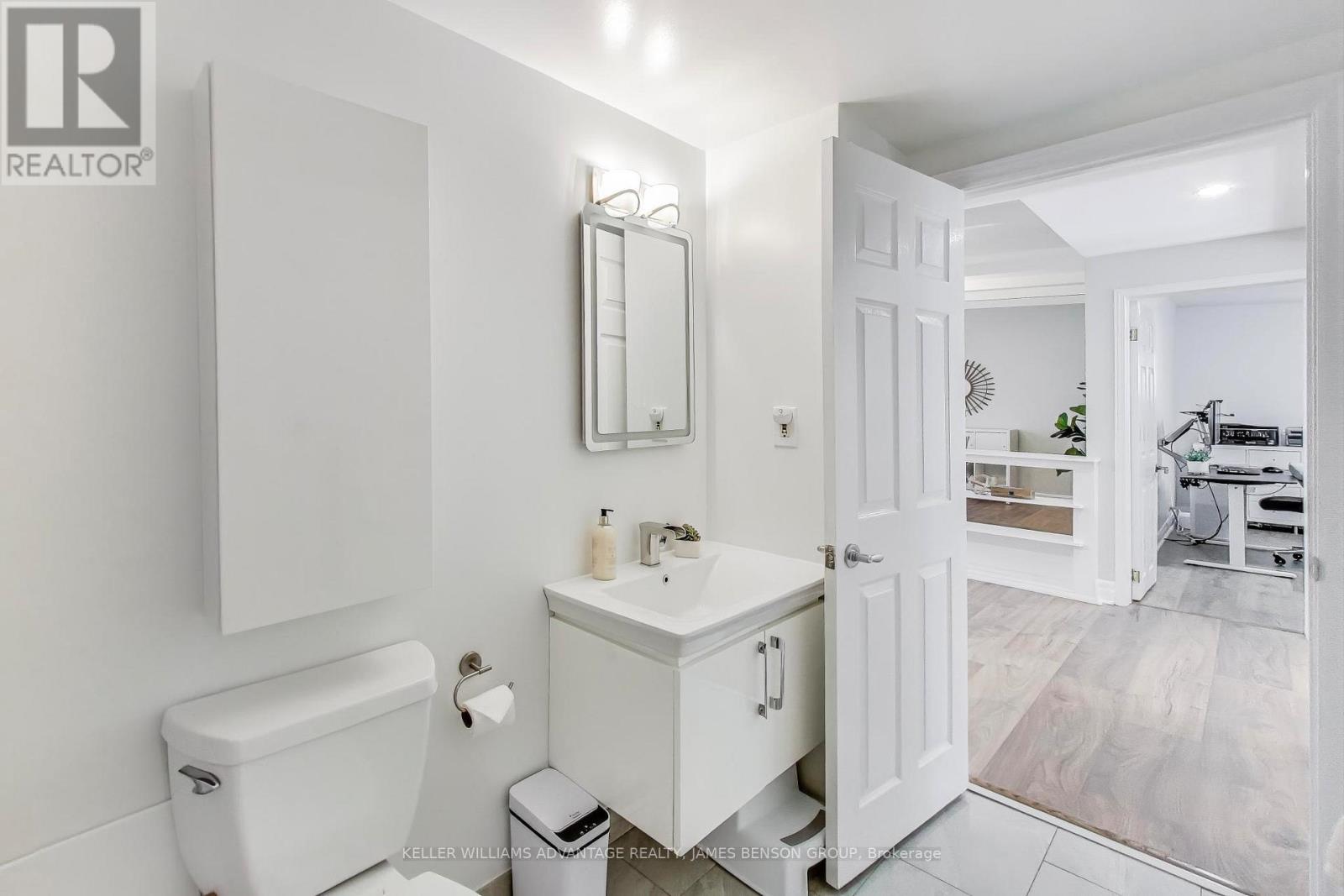 1188 Mineola Gardens, Mississauga, Ontario  L5G 3X9 - Photo 14 - W12509892