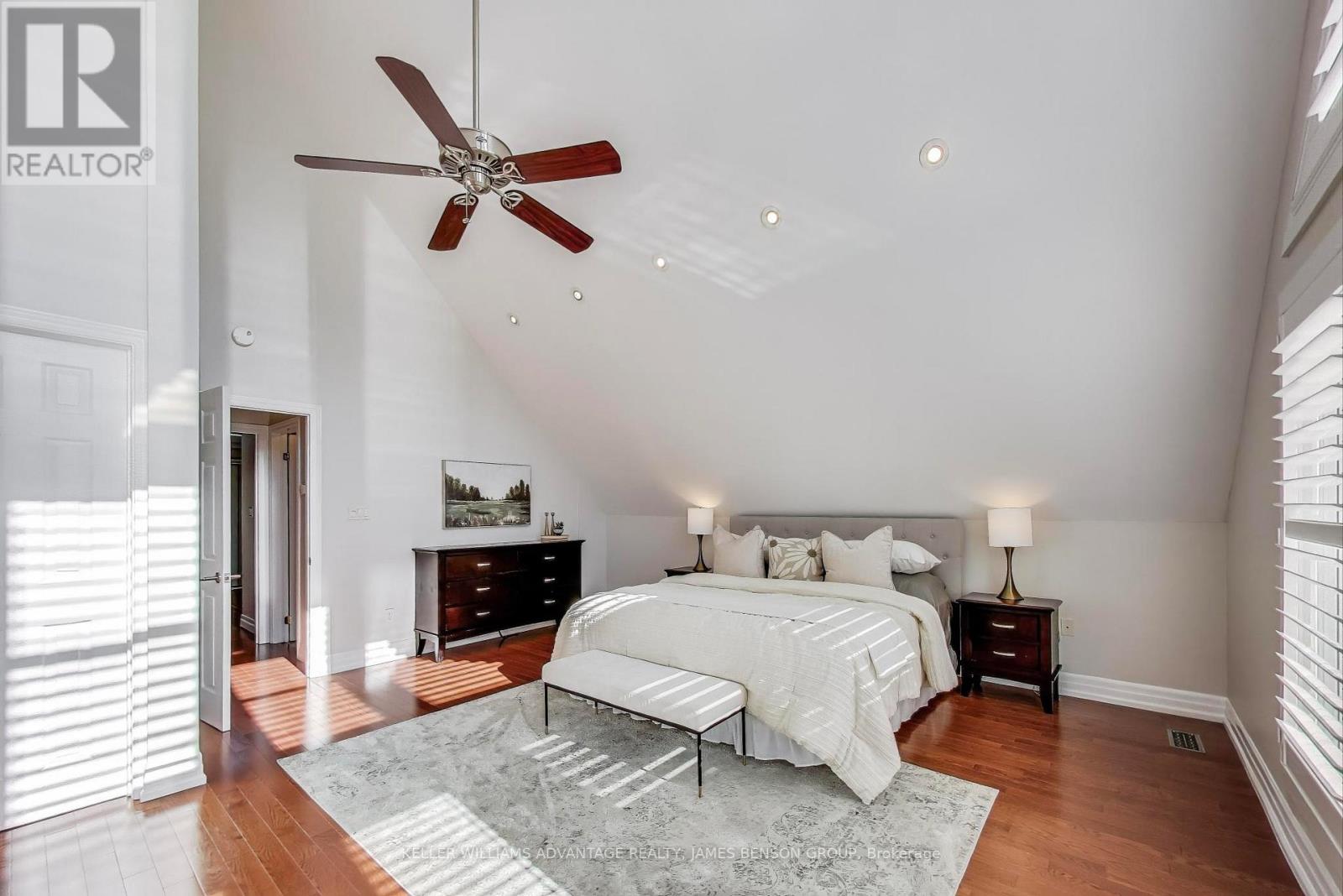 1188 Mineola Gardens, Mississauga, Ontario  L5G 3X9 - Photo 16 - W12509892