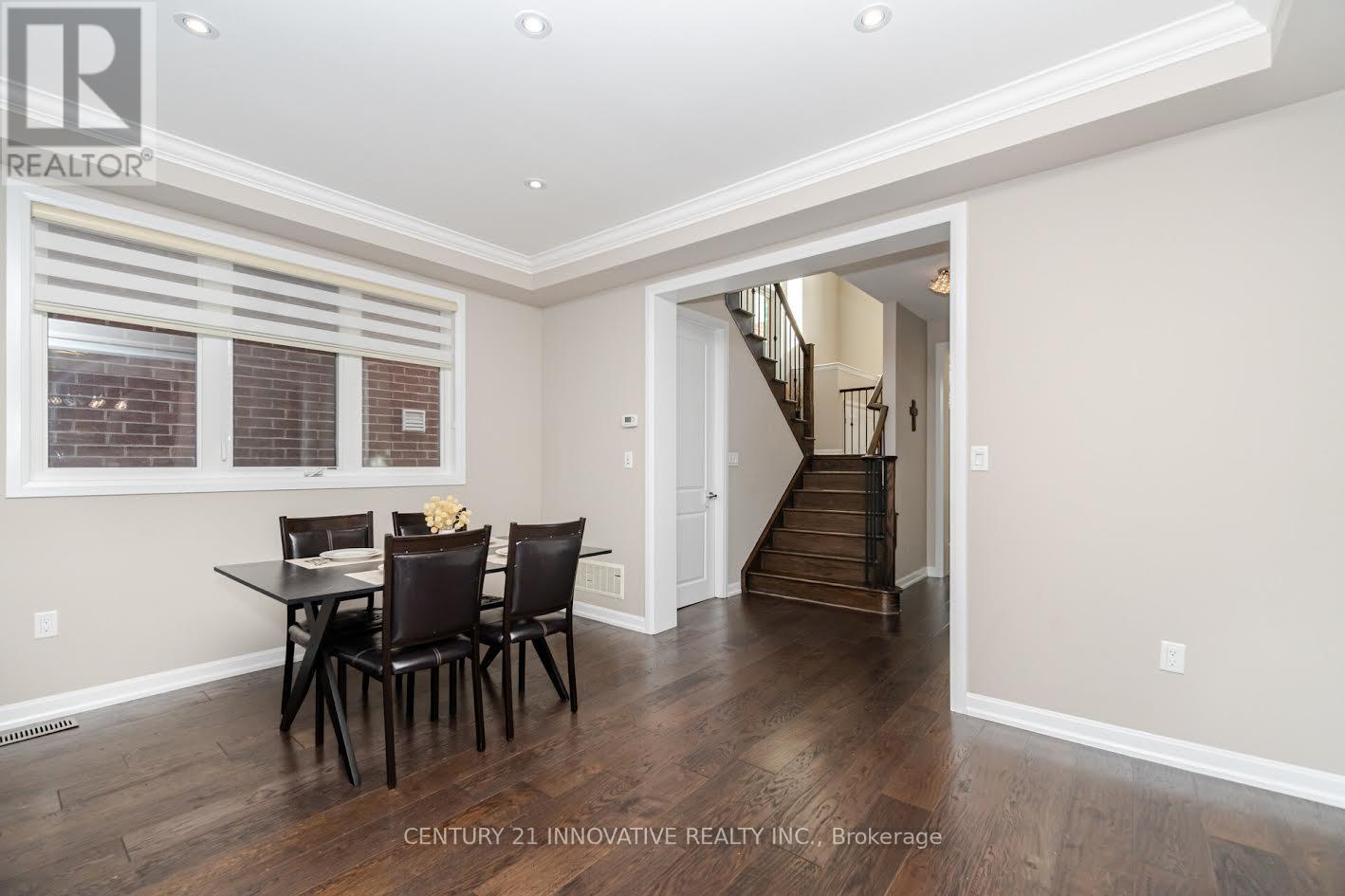 3213 Preserve Drive, Oakville, Ontario  L6M 4J9 - Photo 9 - W12509924