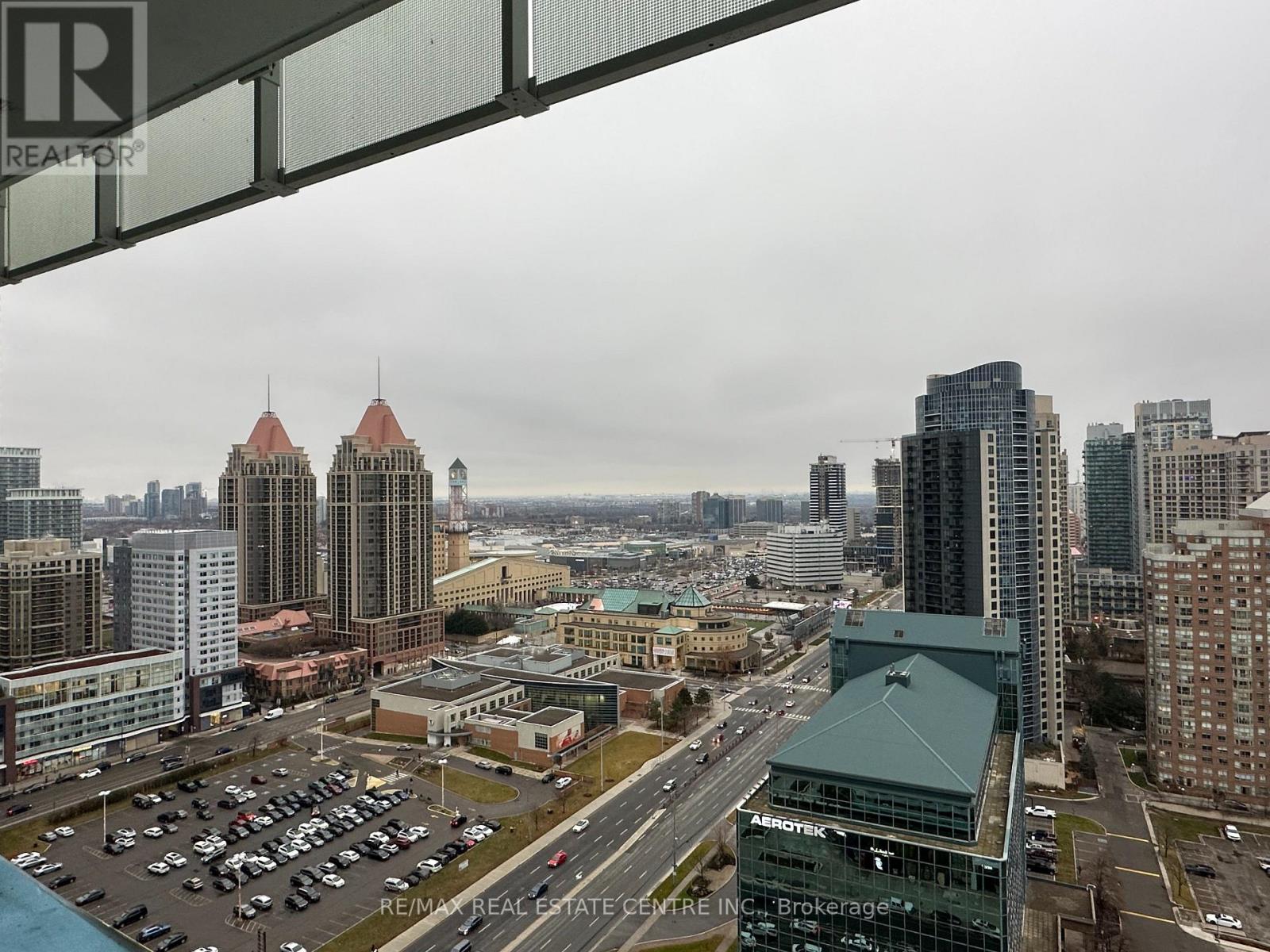 2203 - 3900 Confederation Parkway, Mississauga, Ontario  L5B 0M3 - Photo 13 - W12509970