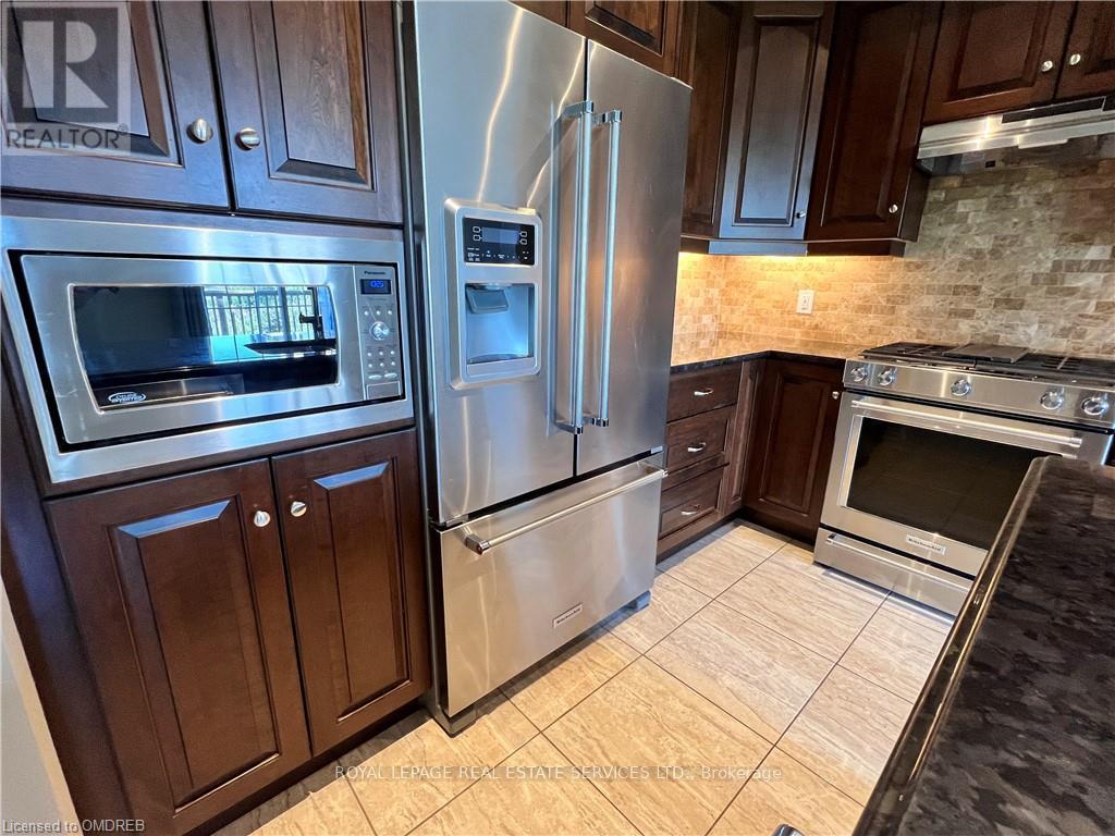 3140 Blackfriar Common, Oakville, Ontario  L6H 0P8 - Photo 12 - W12509972