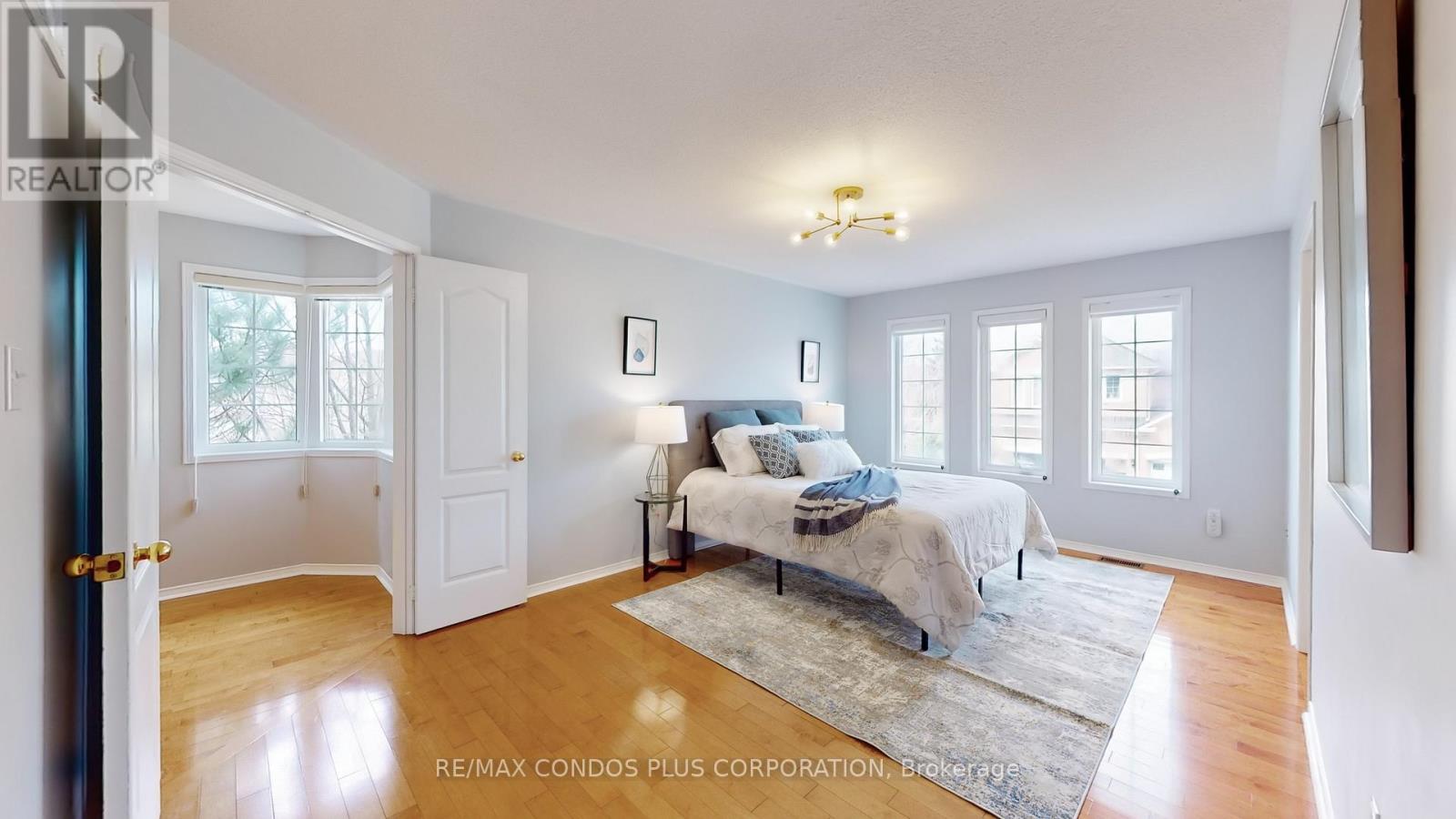 42 - 1290 Heritage Way, Oakville, Ontario  L6M 4M5 - Photo 14 - W12510000