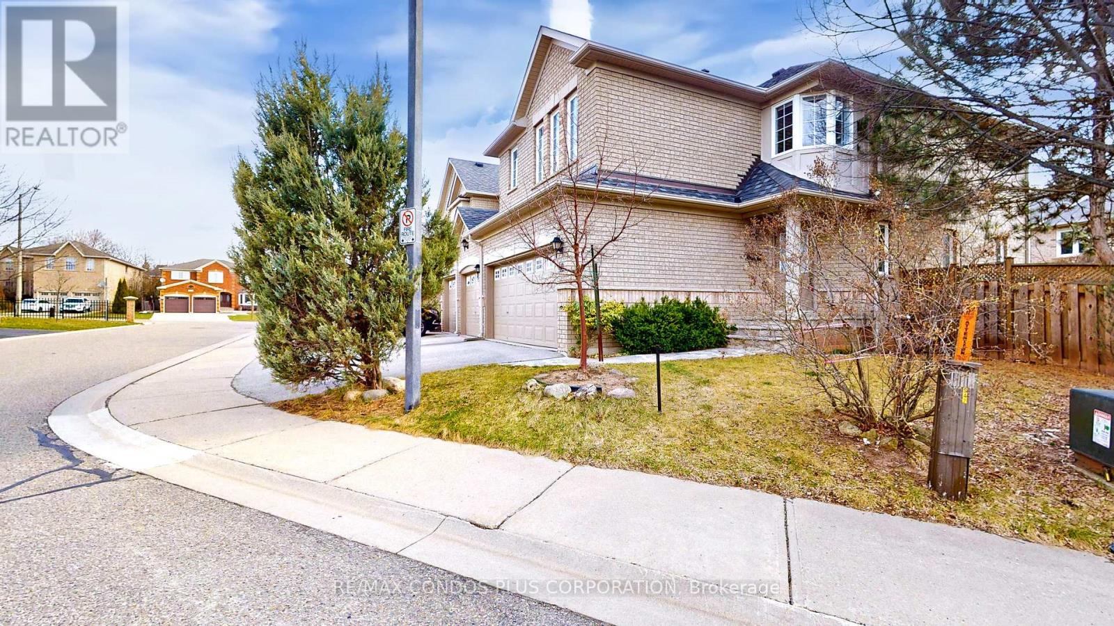 42 - 1290 Heritage Way, Oakville, Ontario  L6M 4M5 - Photo 34 - W12510000